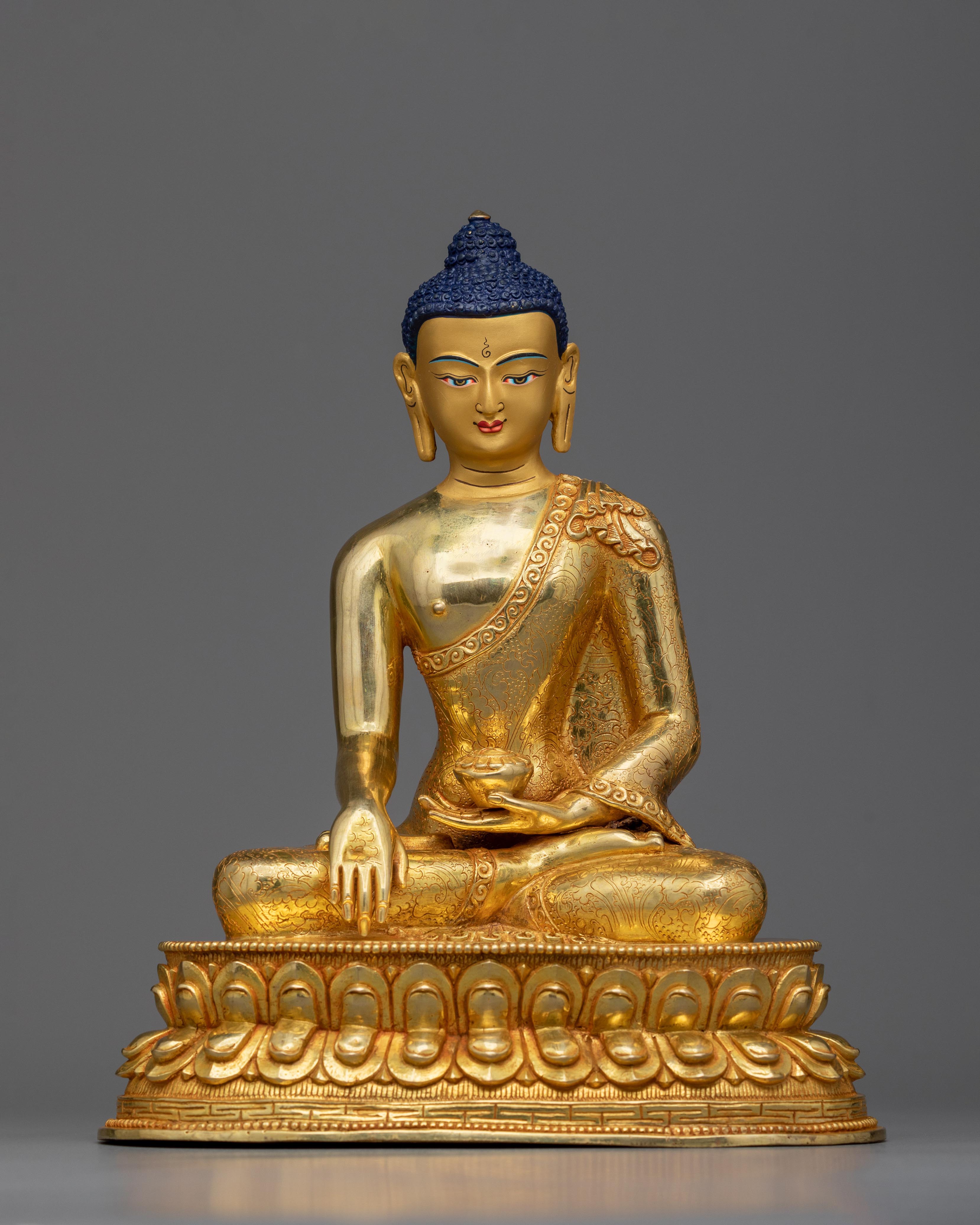Shakyamuni Buddha Statue