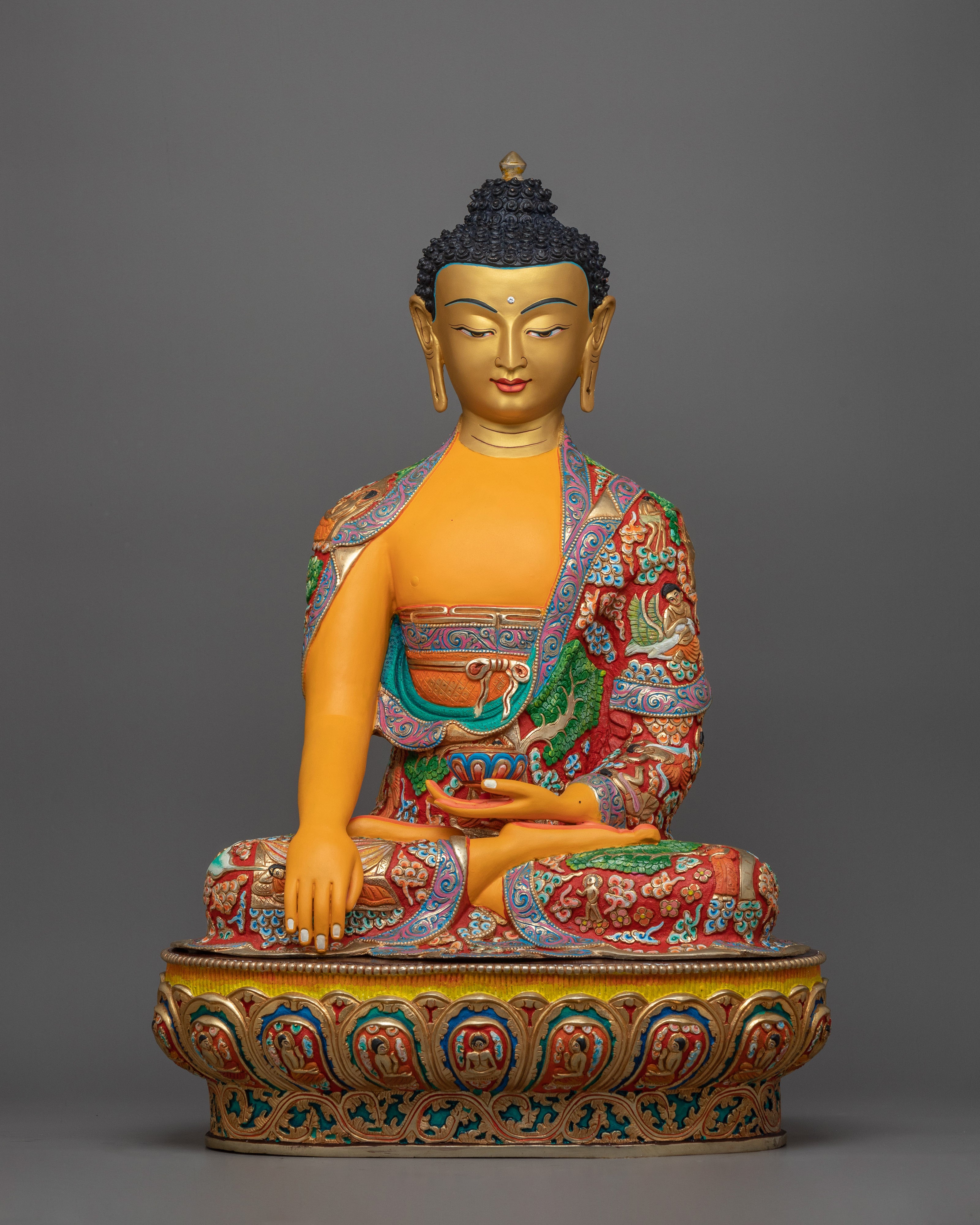 enlightened-teacher-shakyamuni