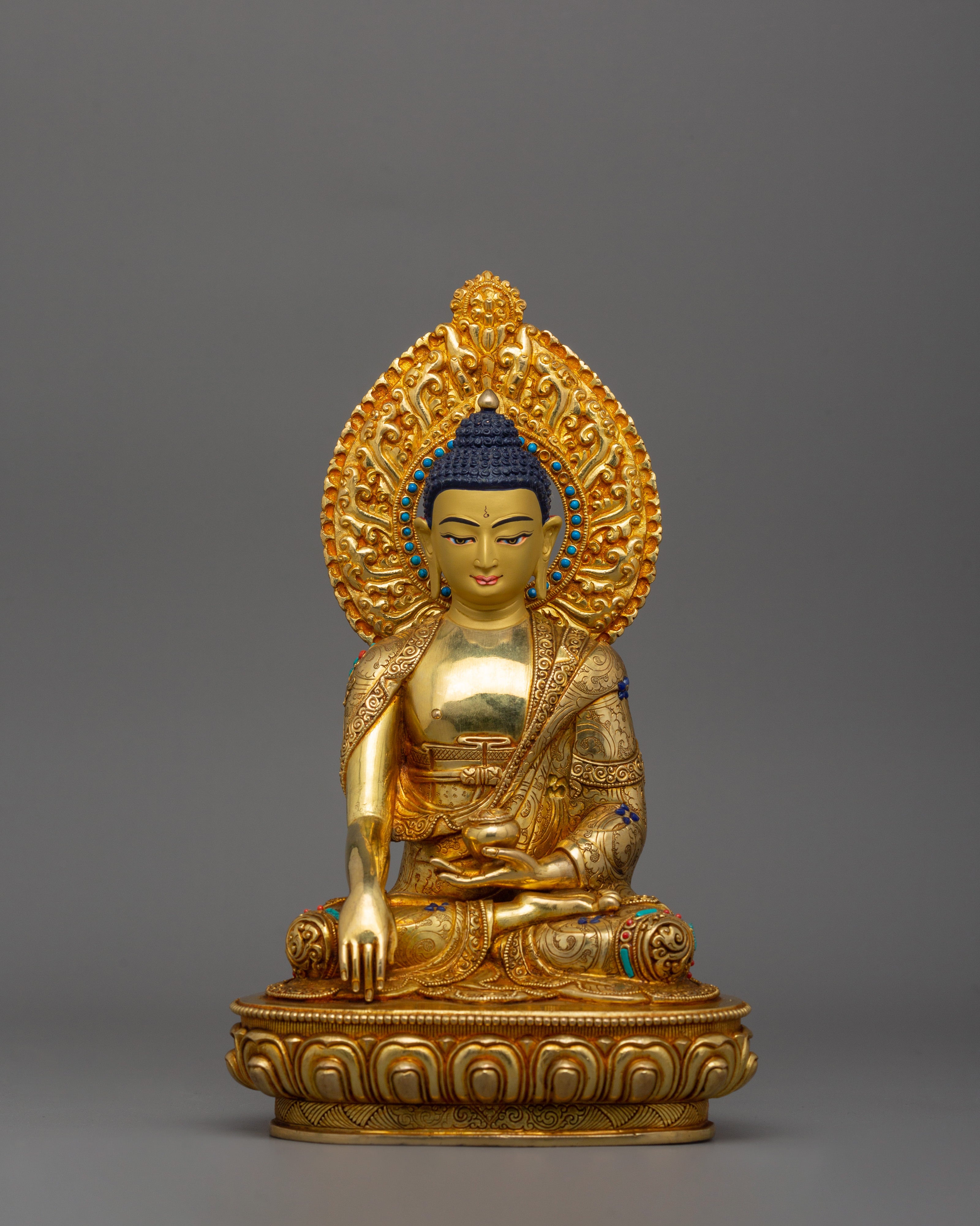 Tibetan Figurine of Buddhist deity shakyamuni Buddha