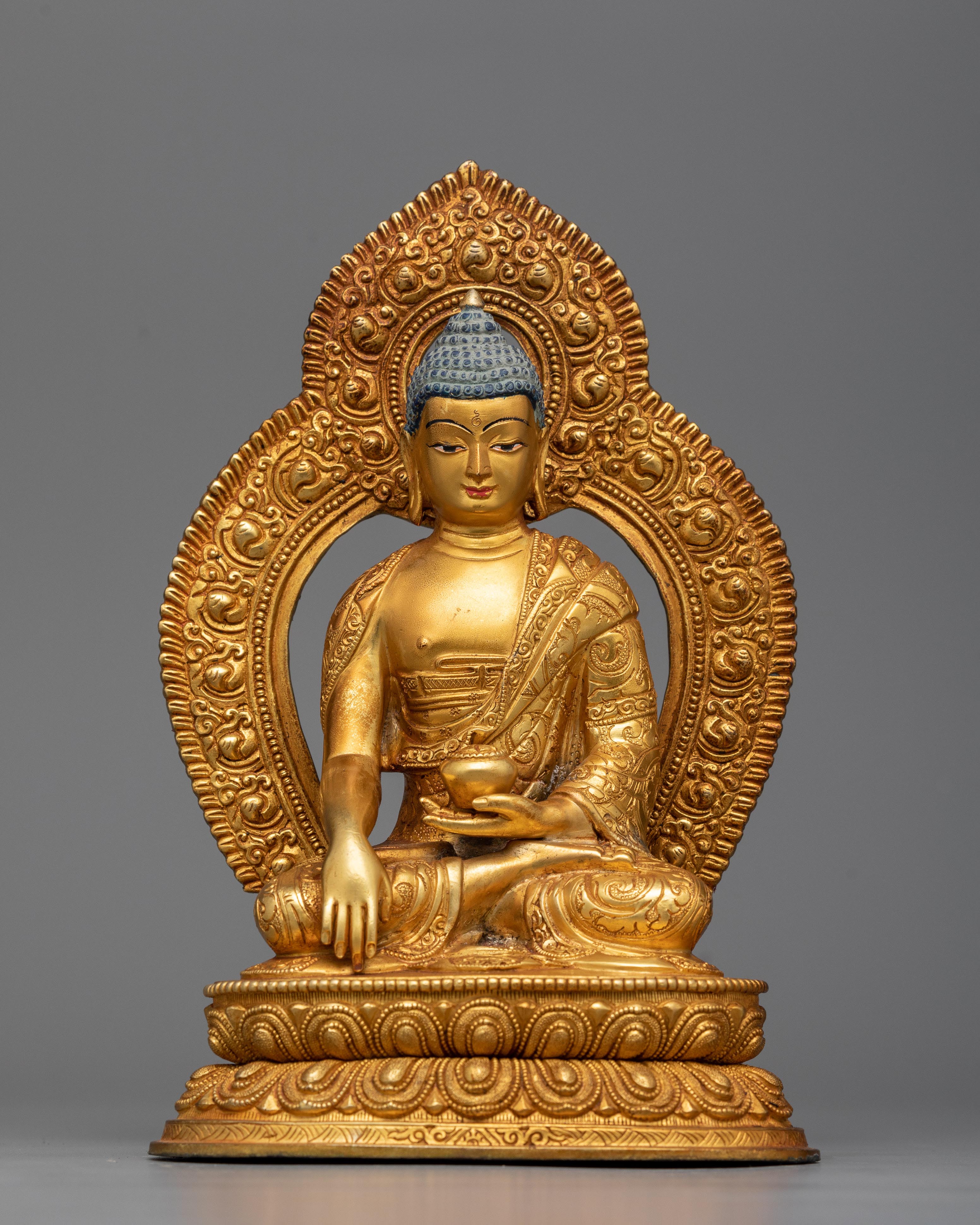 buddha-siddhartha-gautama-shakyamuni-statue