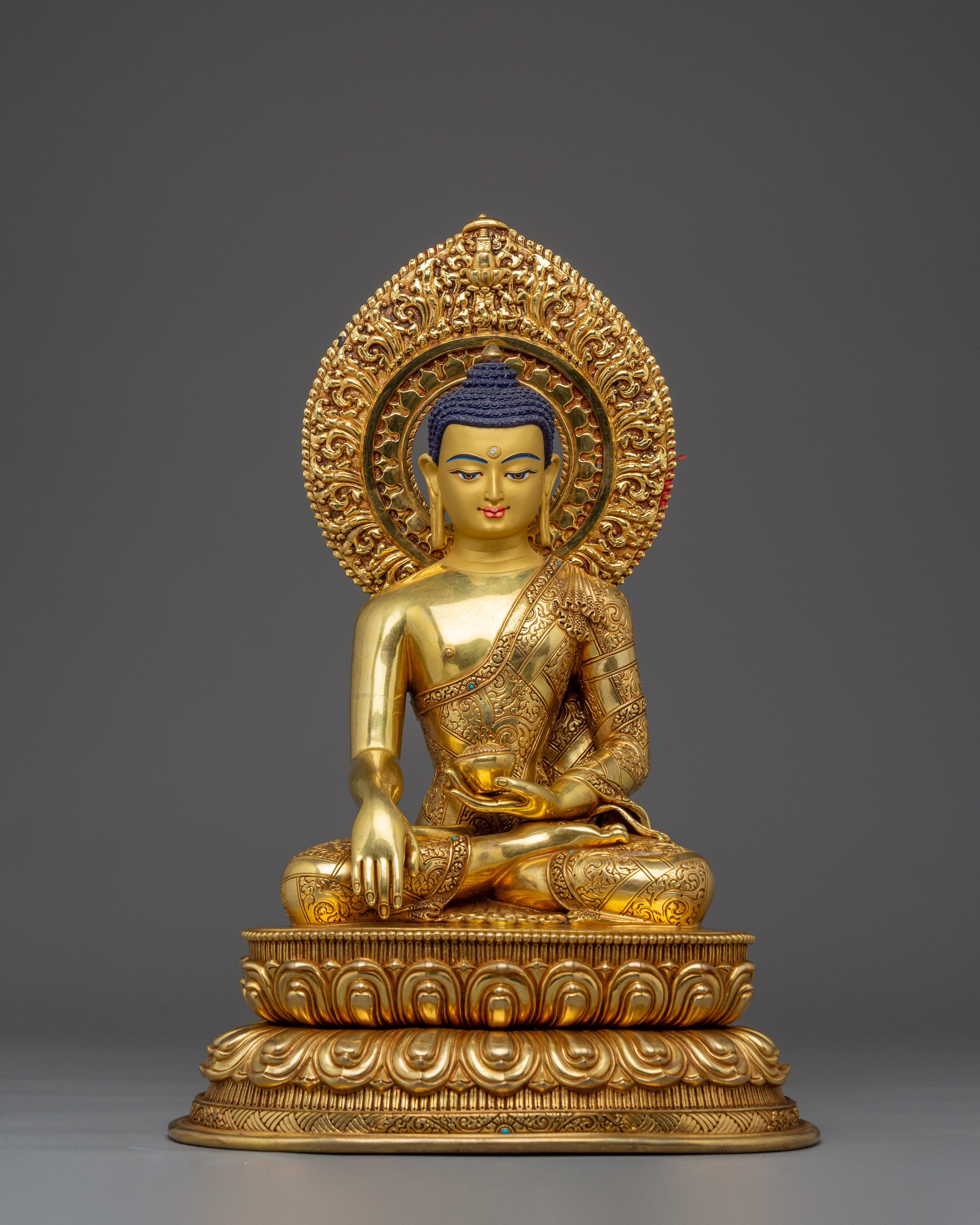 shakyamuni-buddha-meditation-altar-decor