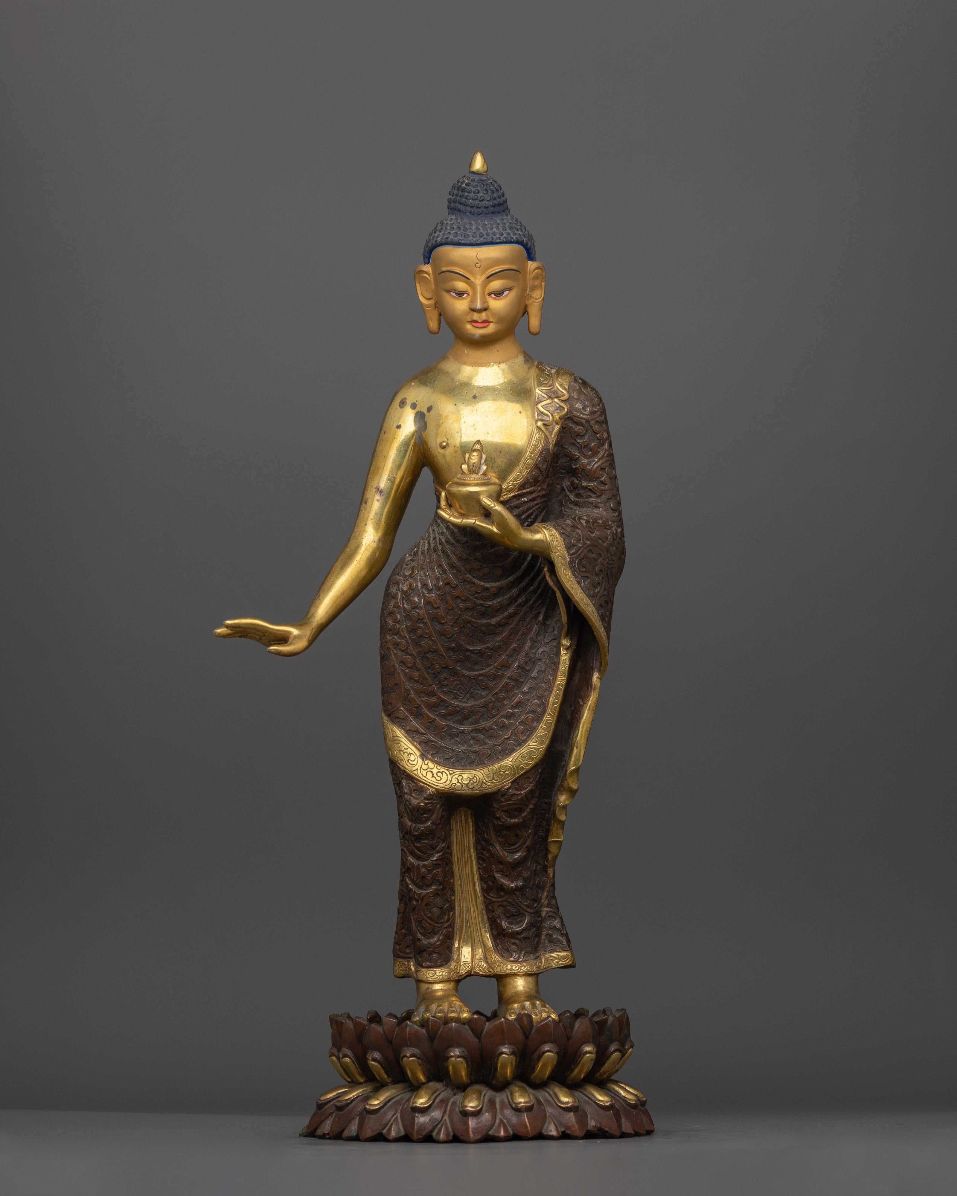 religious-shakyamuni-buddha