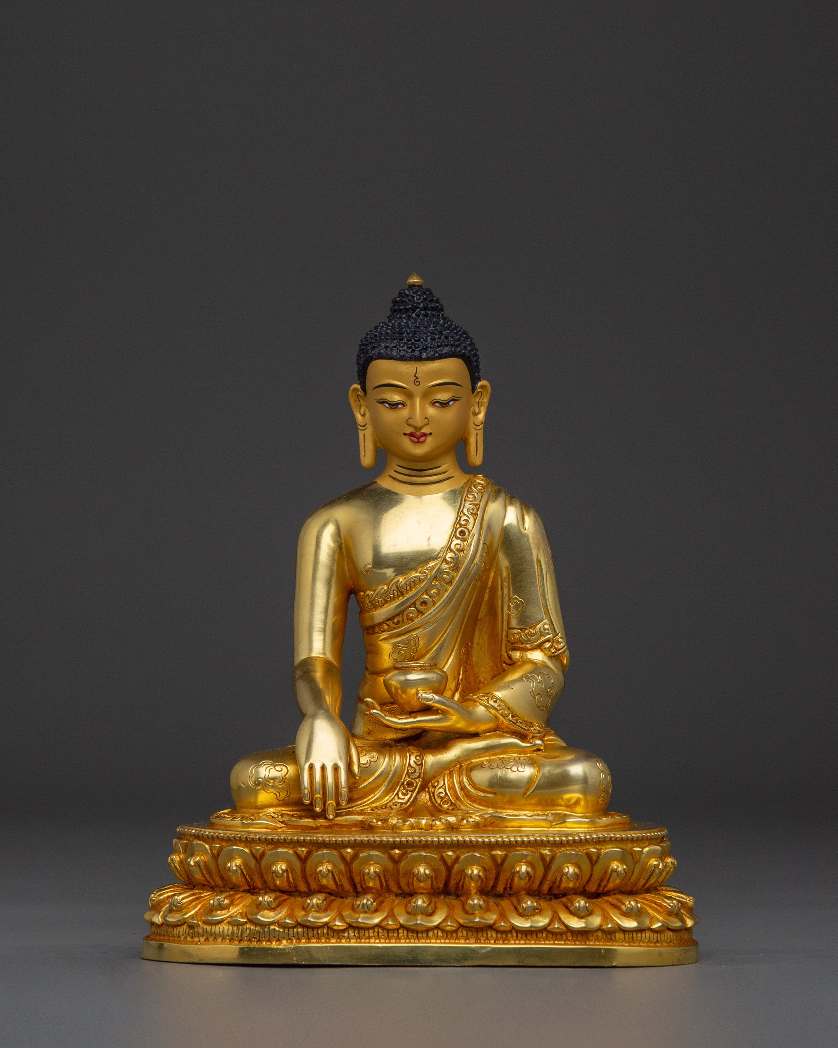 historical-buddha-guatama-statue