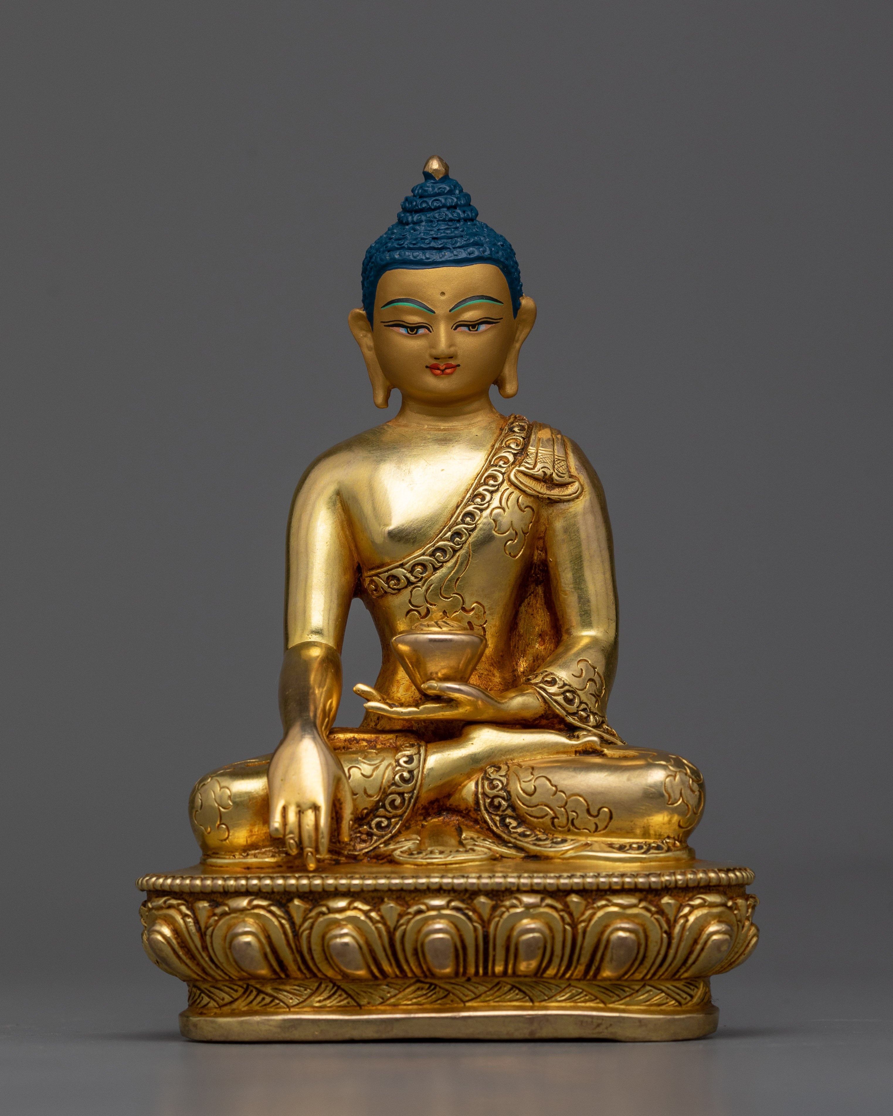 statue-of-buddha-shakyamuni