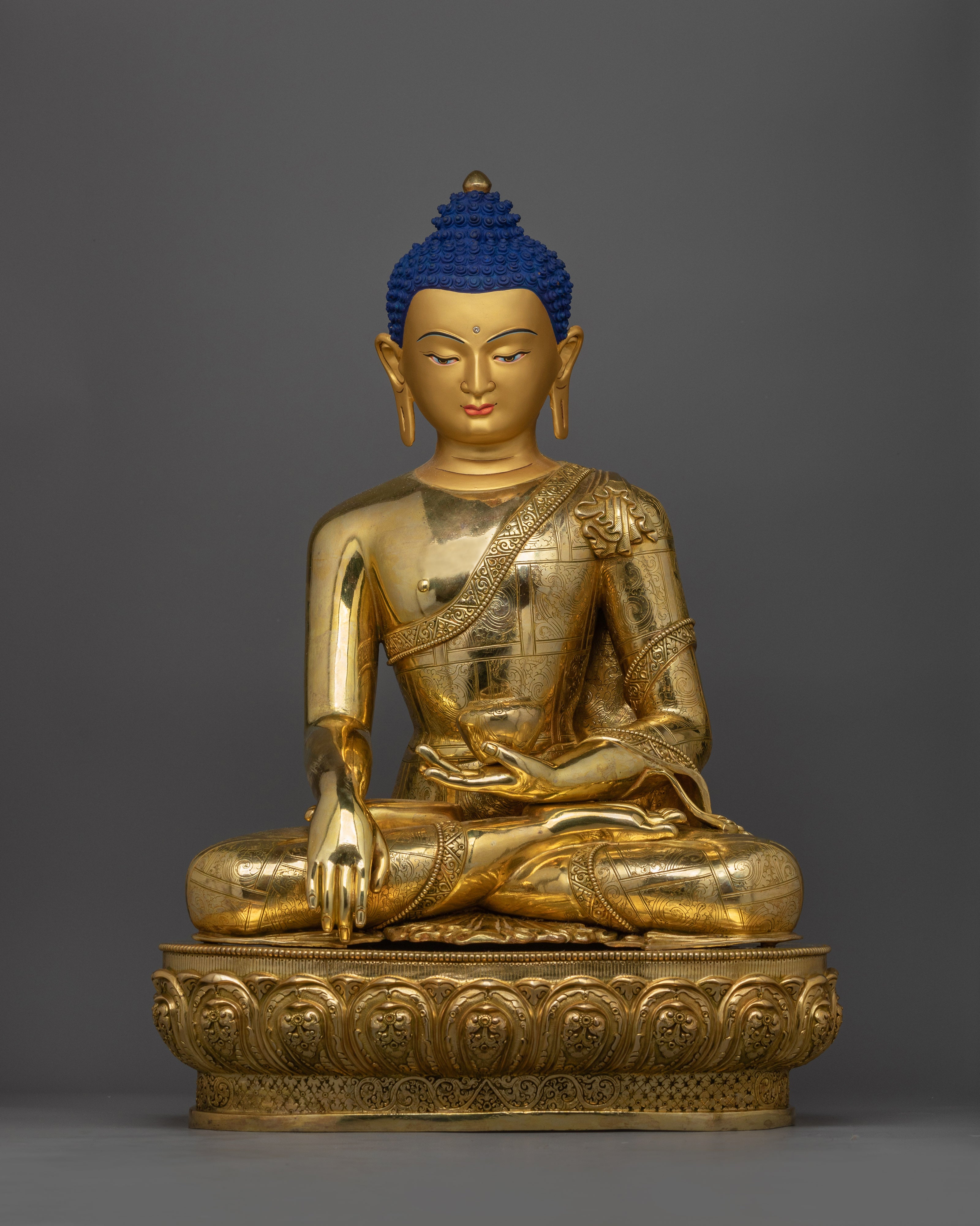 historical-buddha-figurine