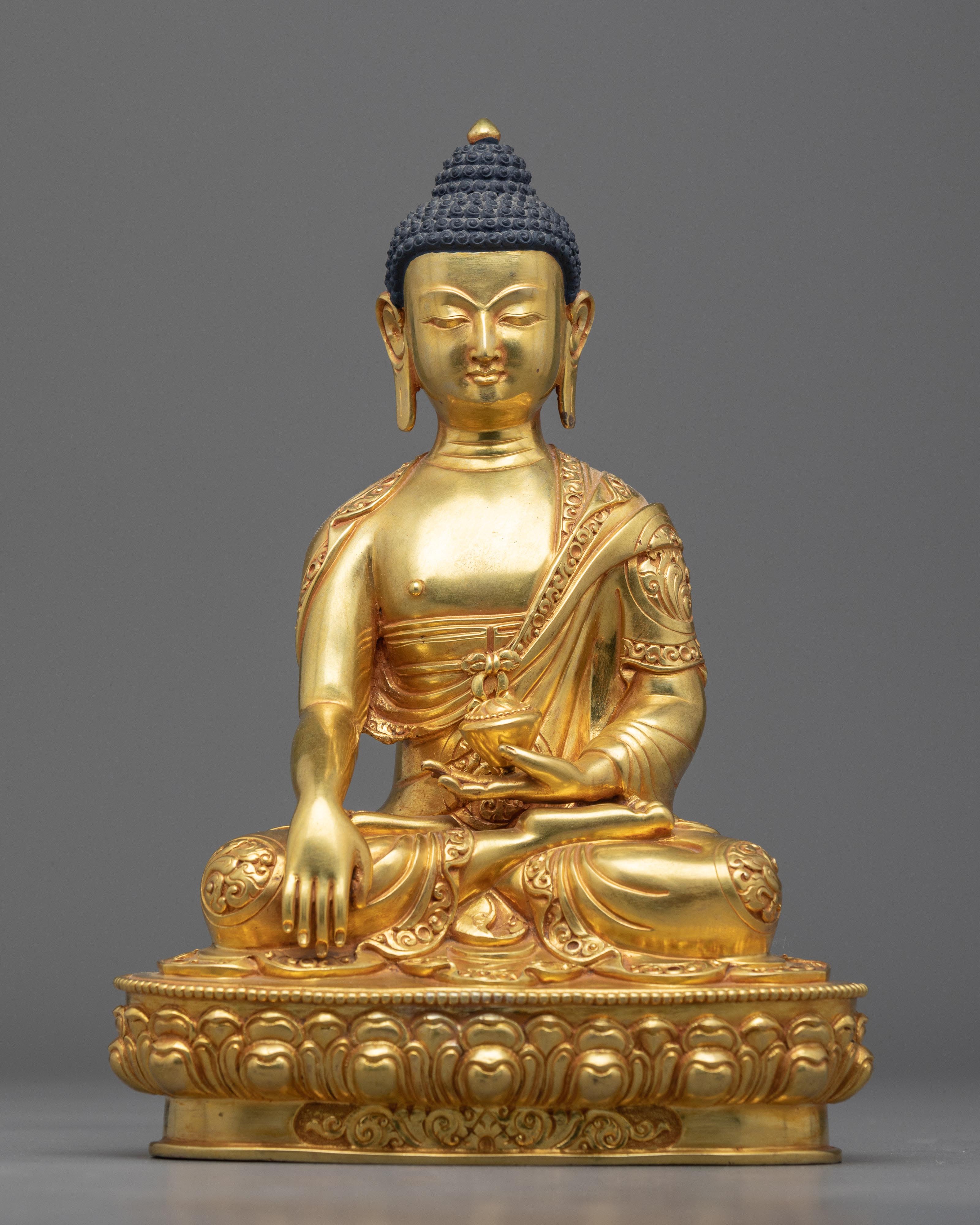 shakyamuni-buddha-sculpture