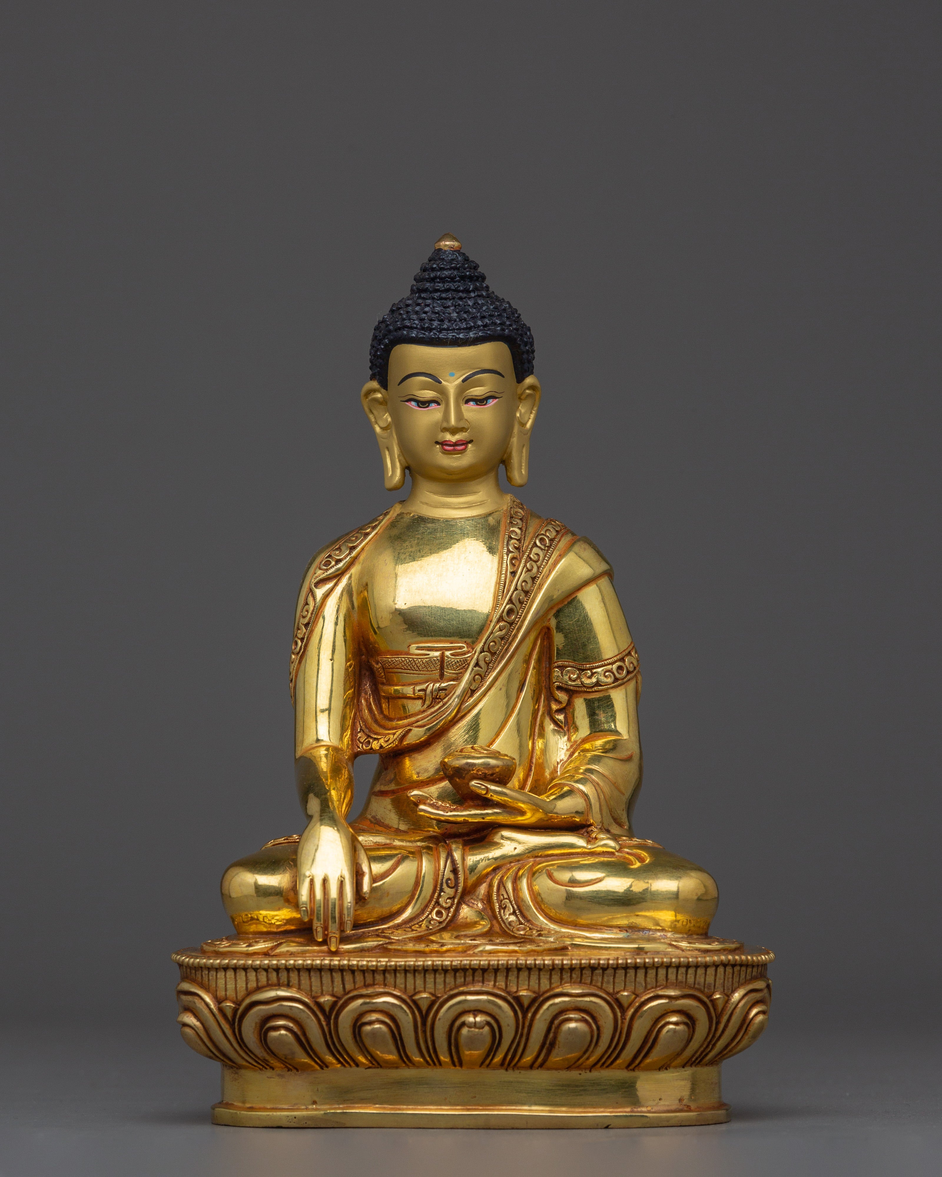 the-great-teacher-shakyamuni-buddha-sculpture