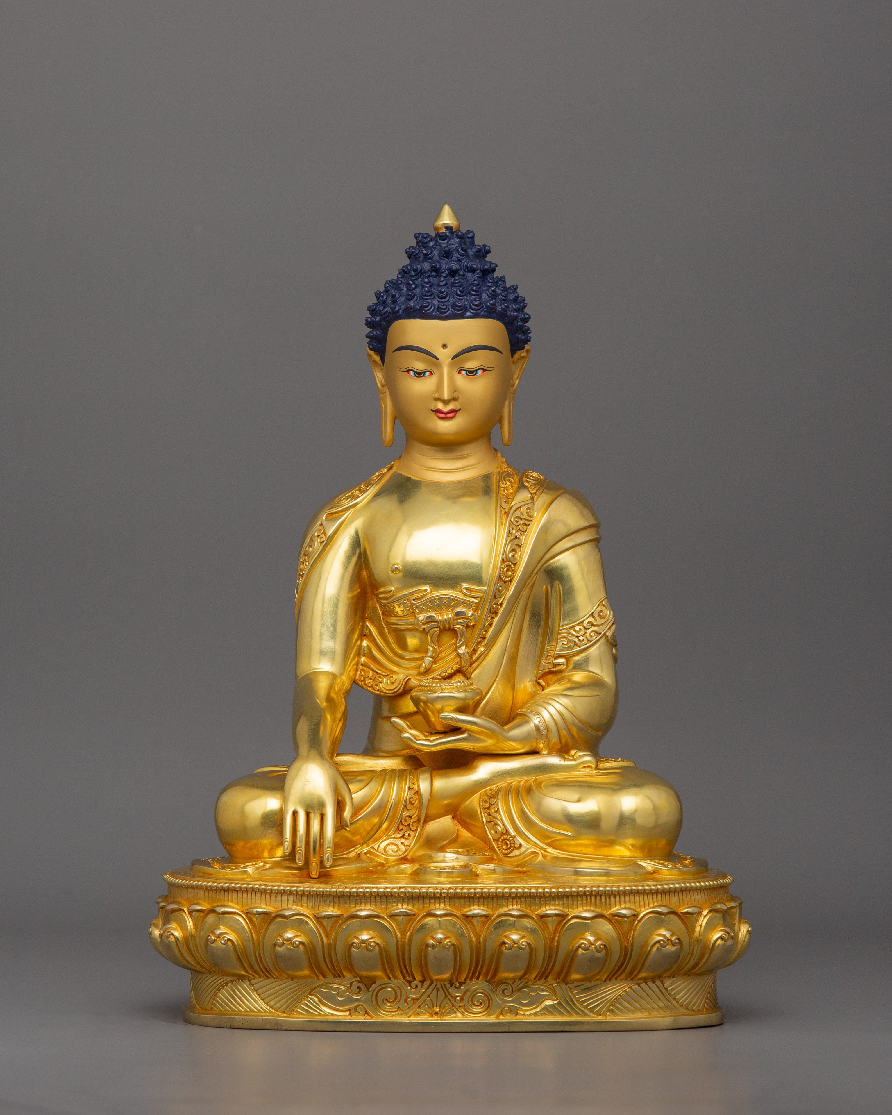 enlightened-tibetan-buddha-shakyamuni
