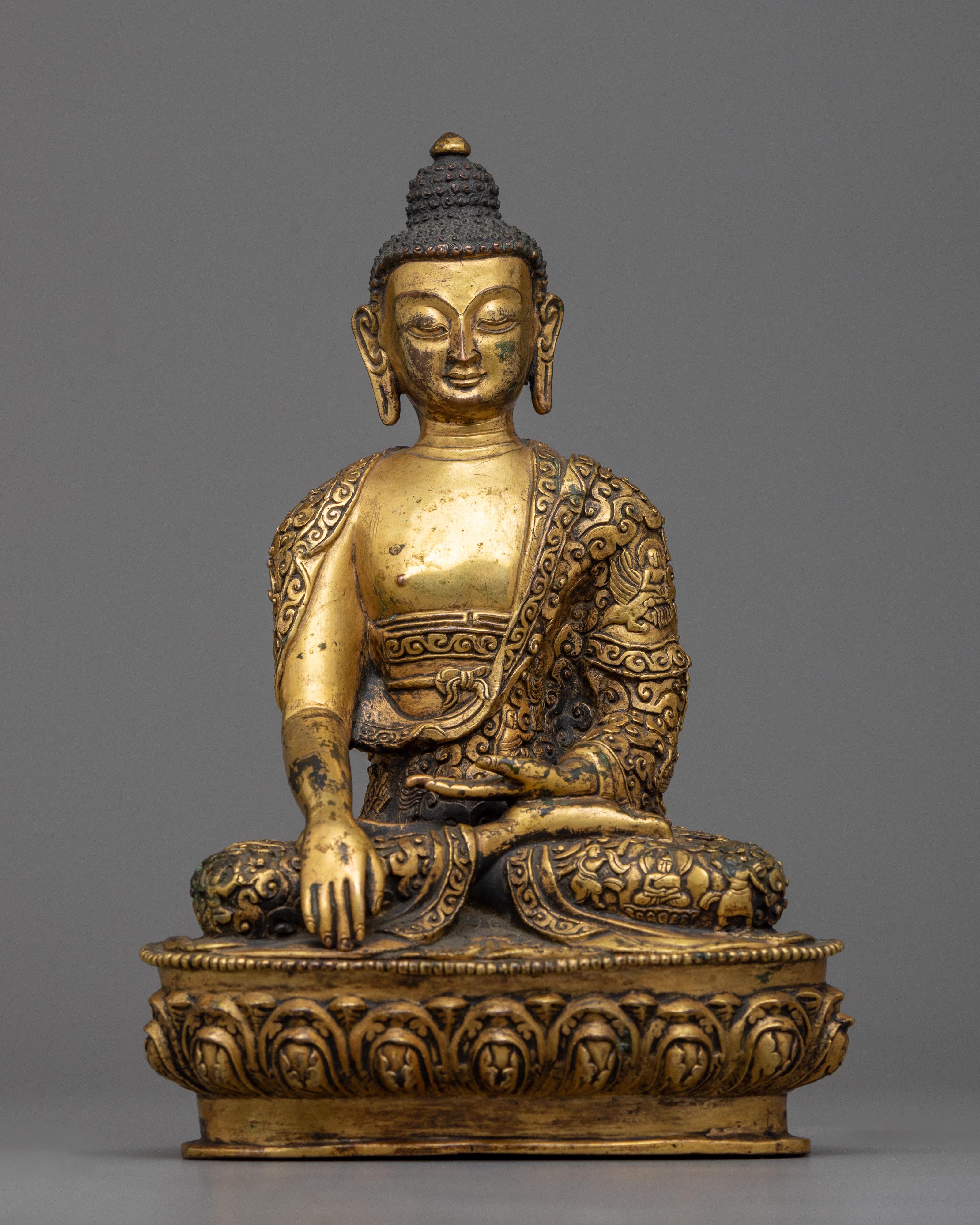 vintage-shakyamuni-buddha-statue