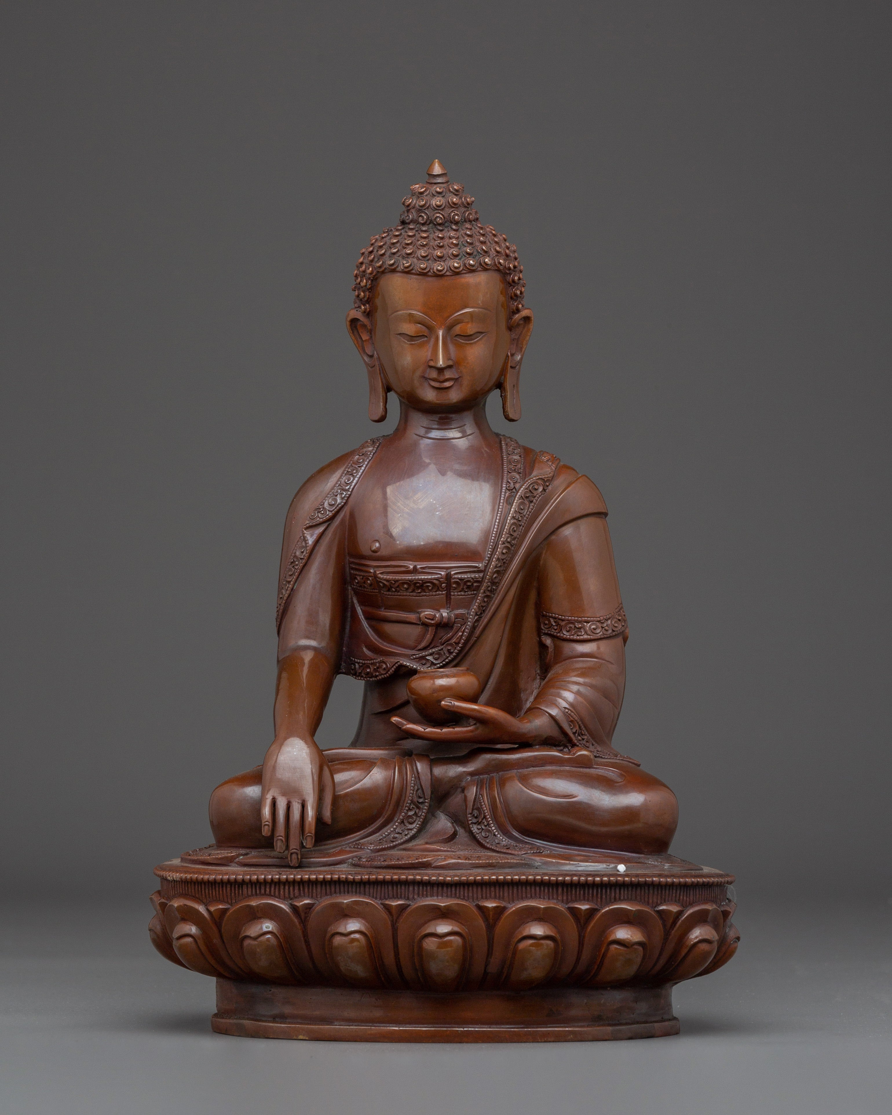 Peaceful Historical Deity Shakyamuni Buddha Statue