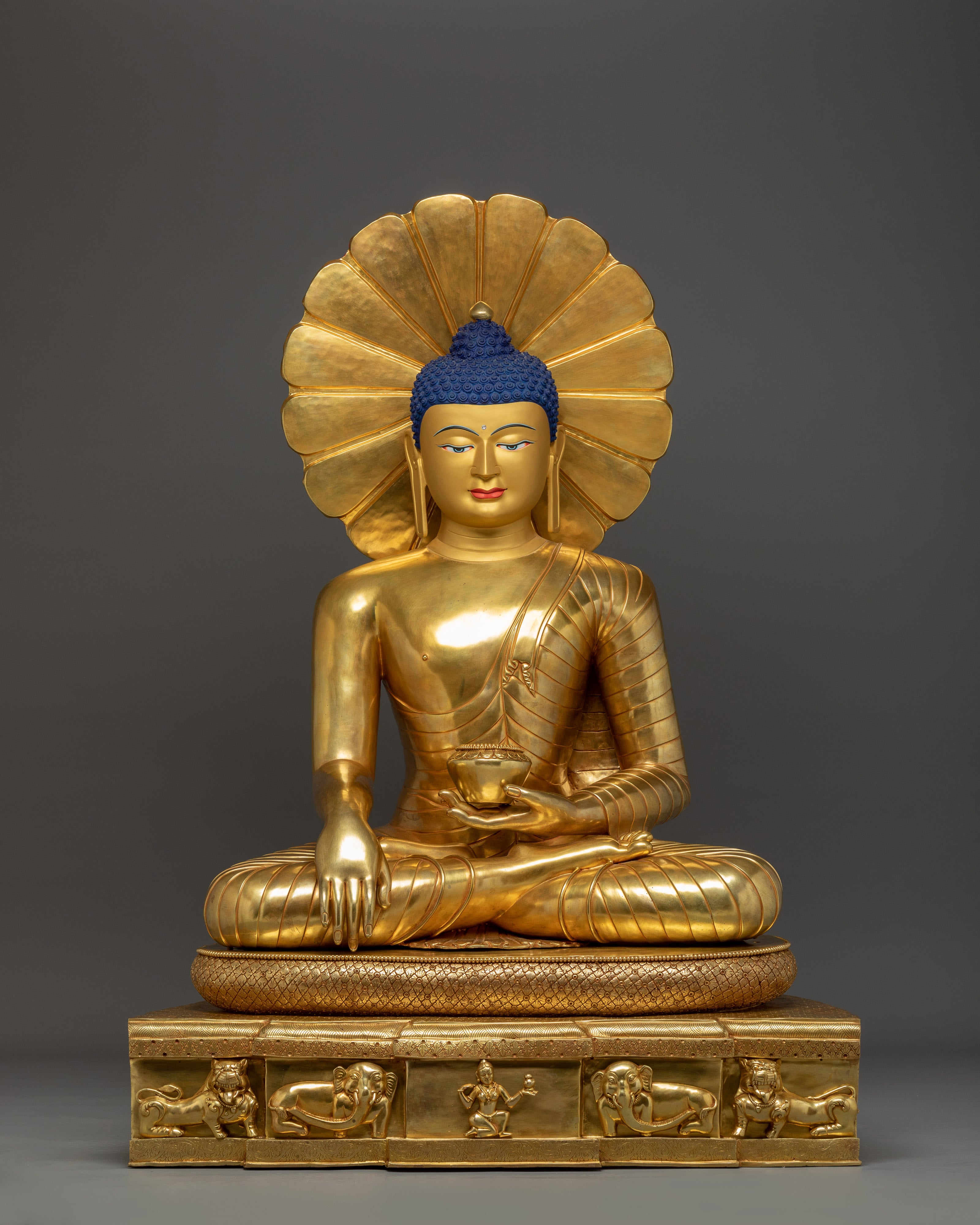Enlightened Shakyamuni Buddha Art