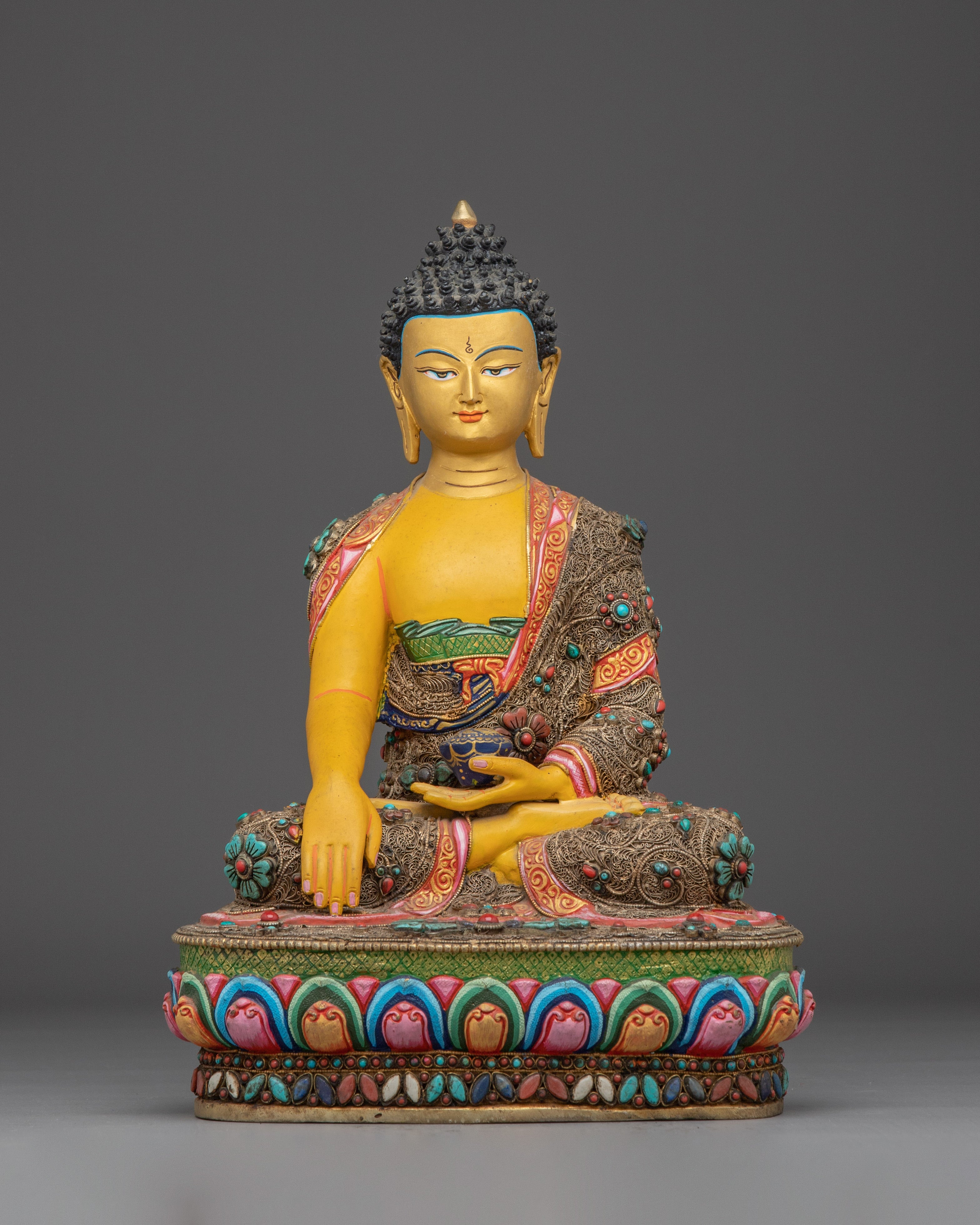Golden Shakyamuni Buddha, Historical Buddha Artwork