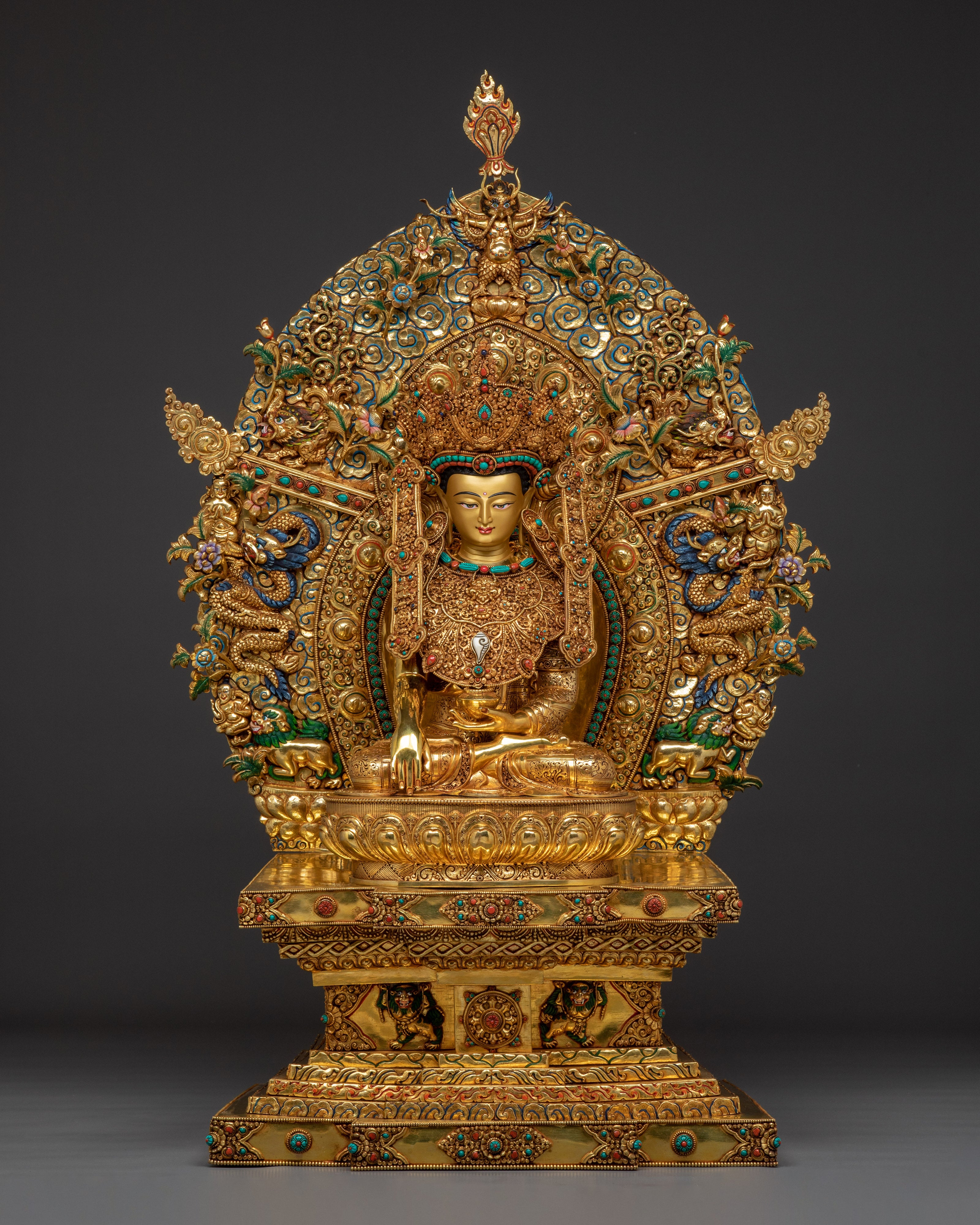 majestic-shakyamuni-buddha-on-throne-statue
