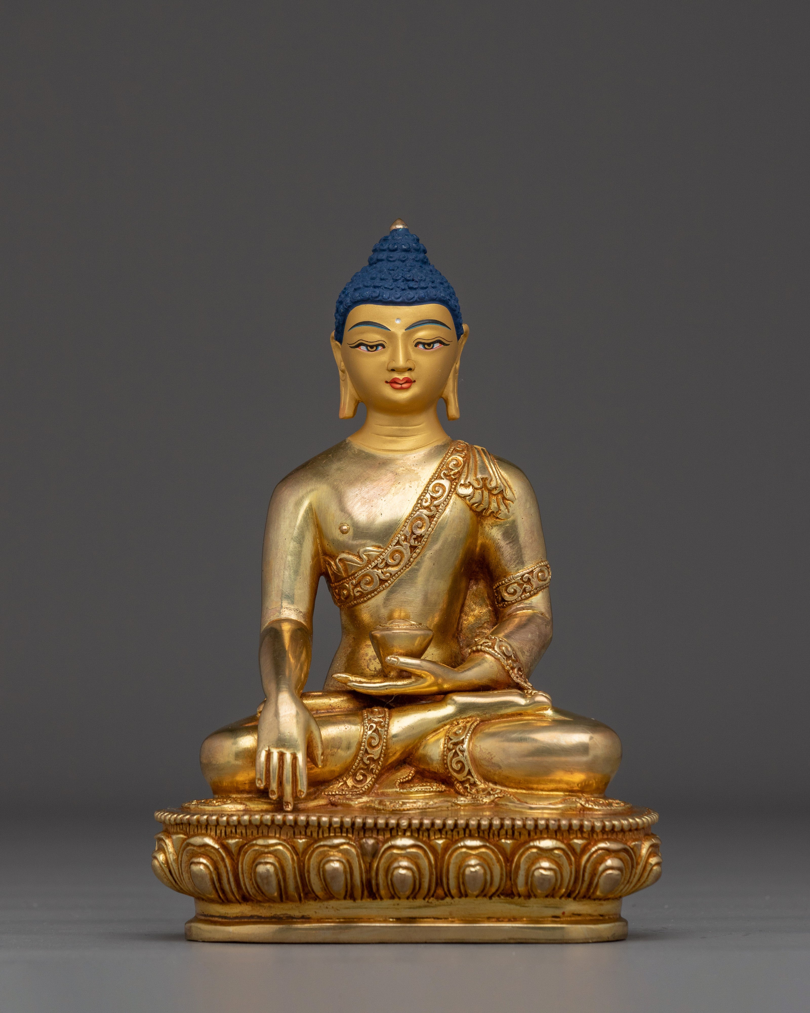 mindfulness-gautama-buddha-statue