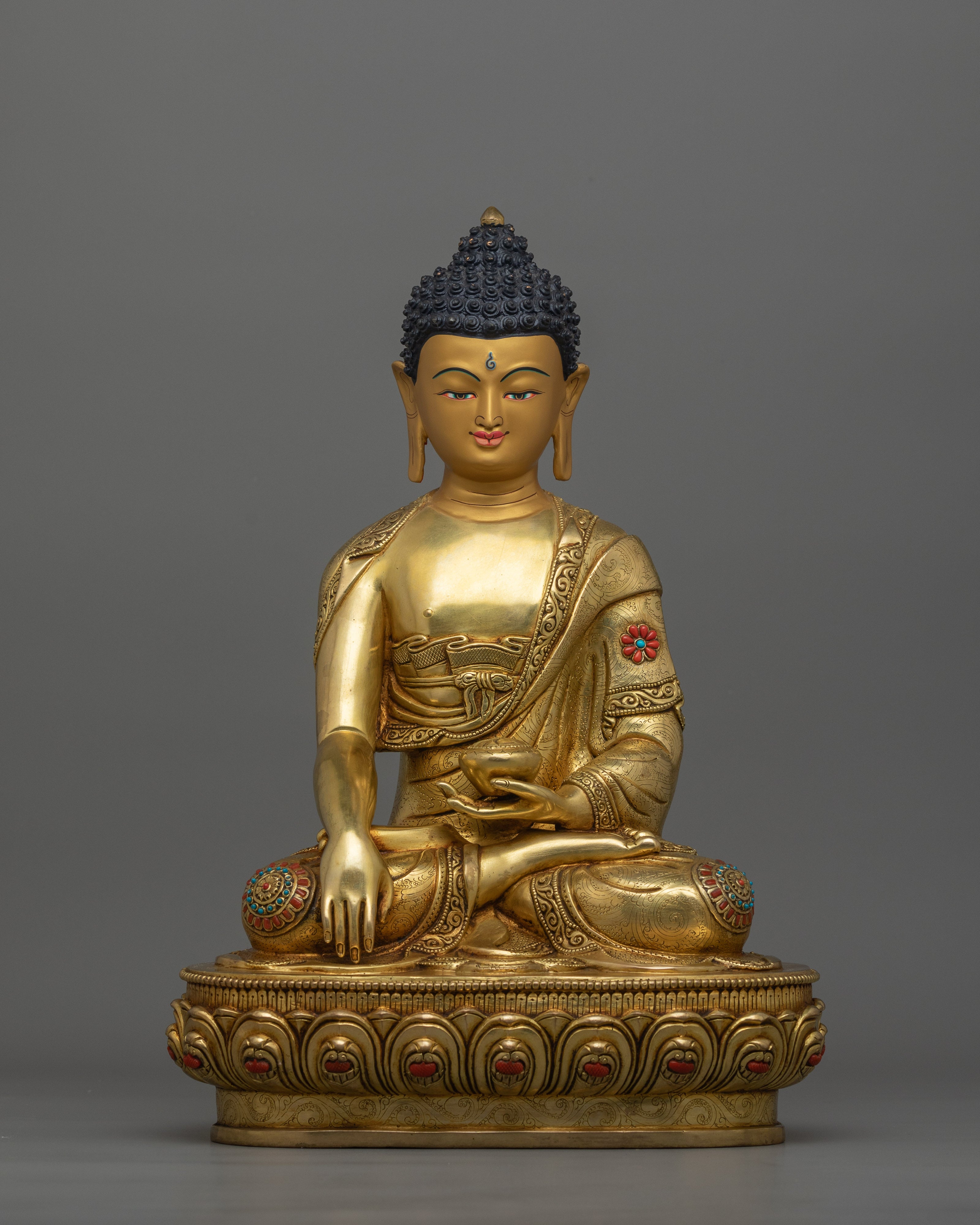 the-master-of-dharma-shakyamuni-buddha