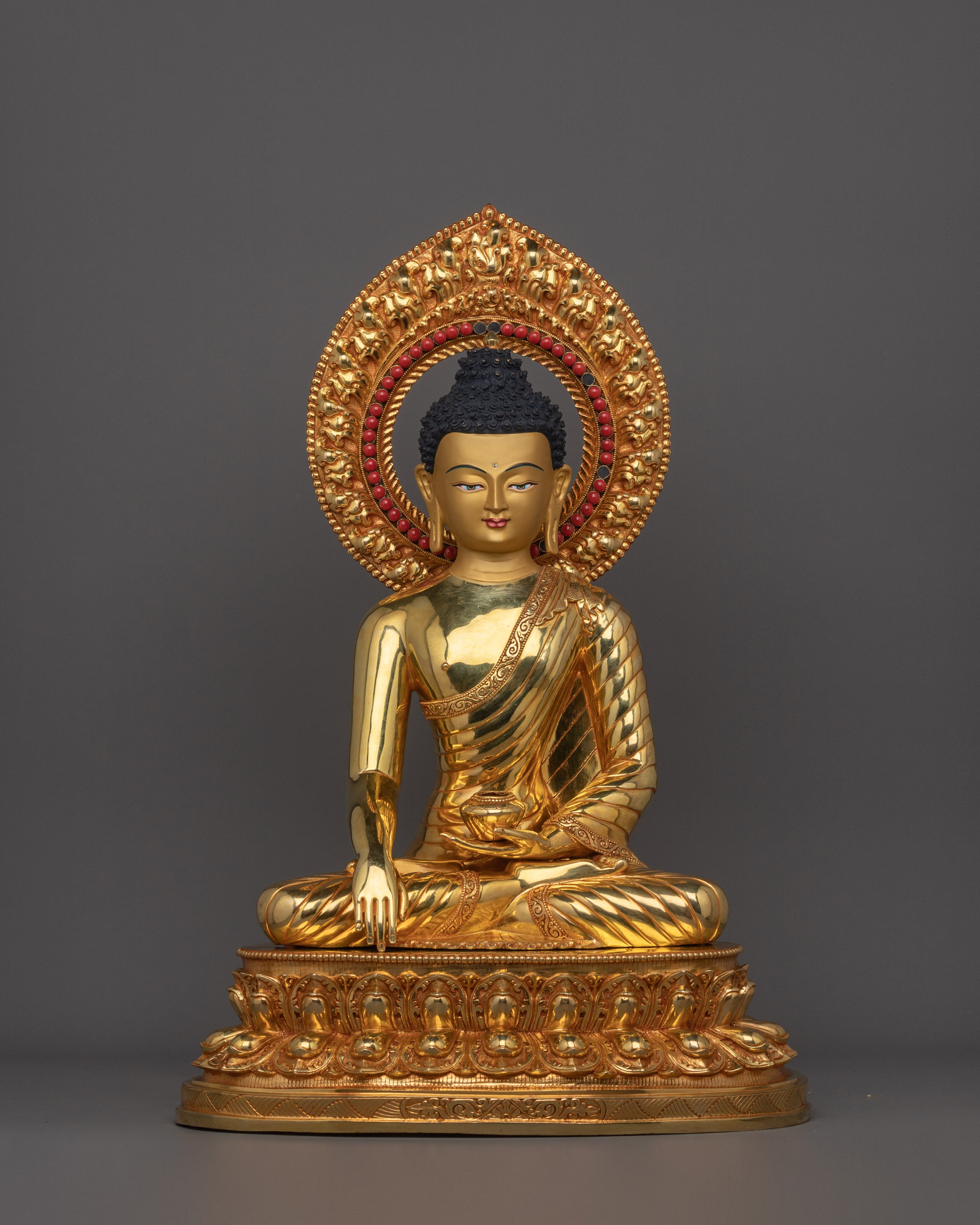 sculpture-of-siddhartha-gautama