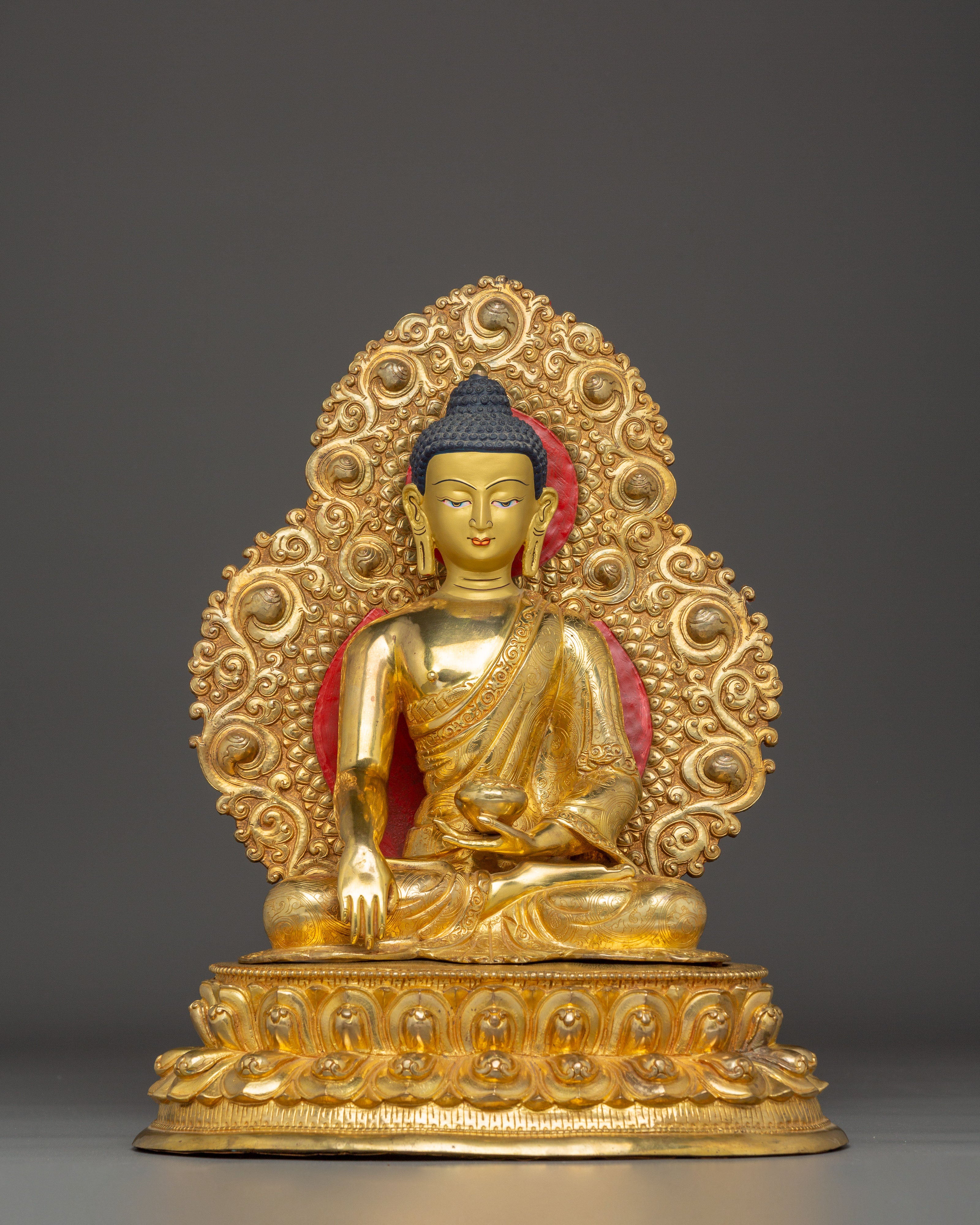 Tibetan Golden Shakyamuni Buddha Artwork
