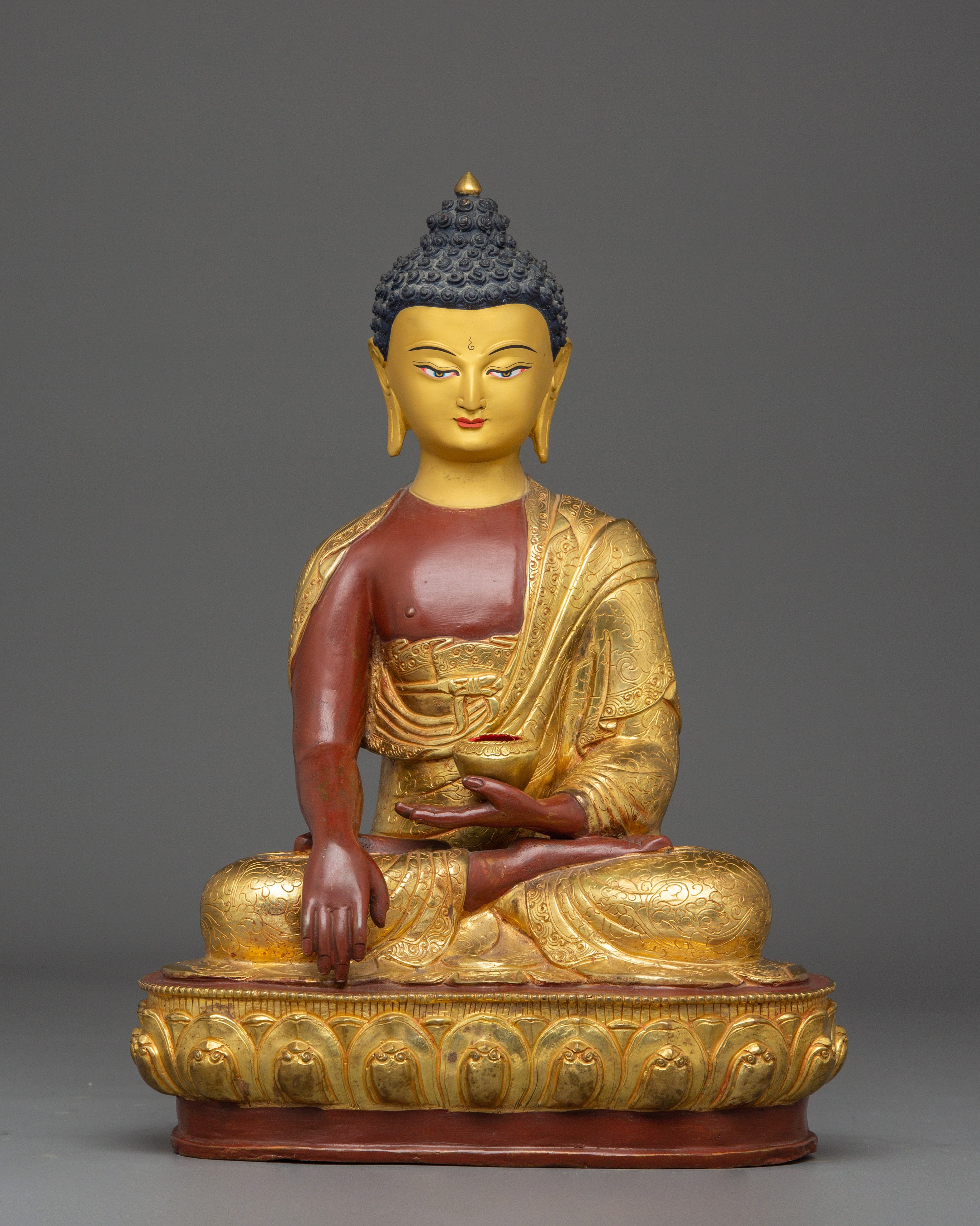 Handmade Tibetan Golden Shakyamuni Buddha Sculpture