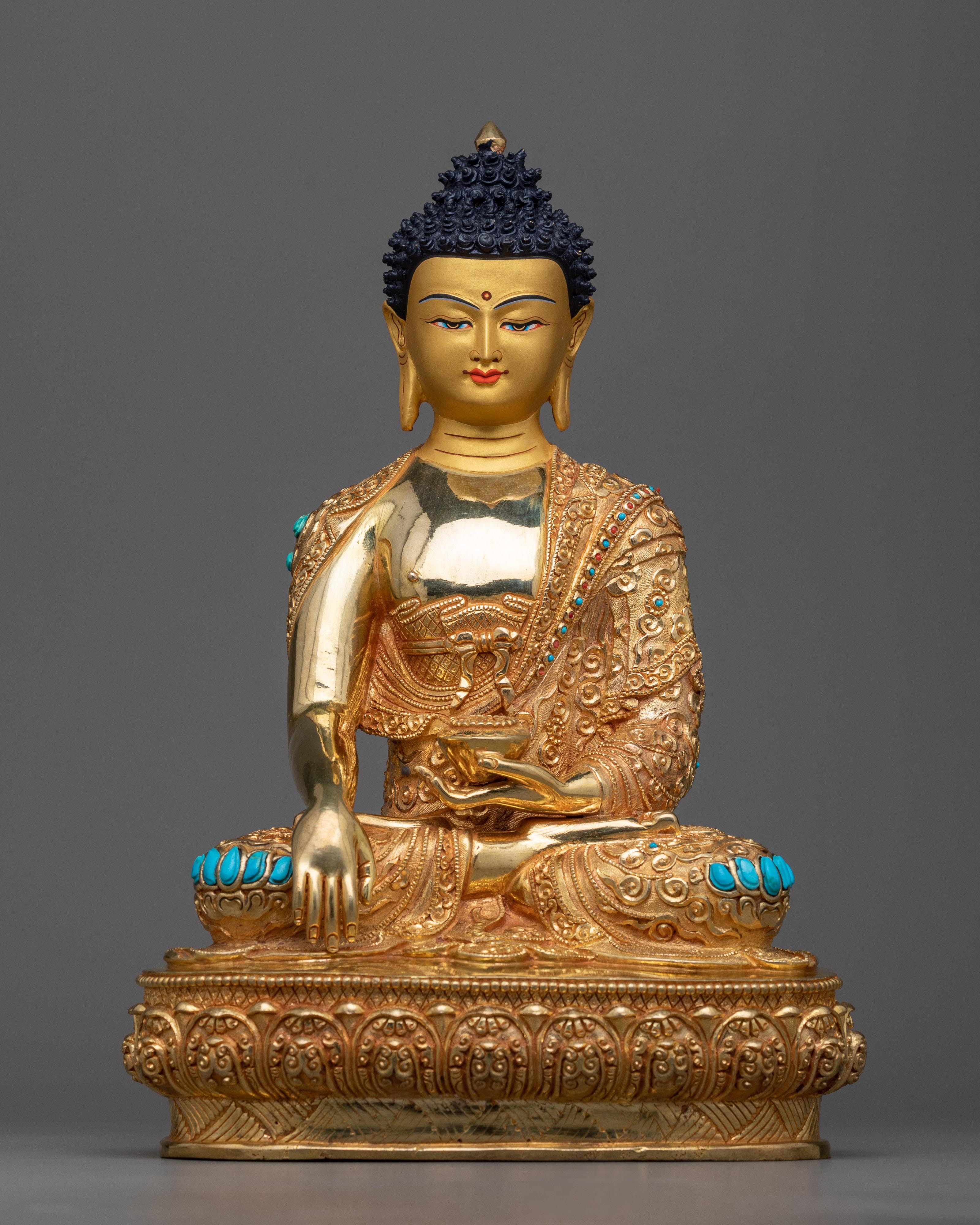 shakyamuni-statue-for-shrine-decor