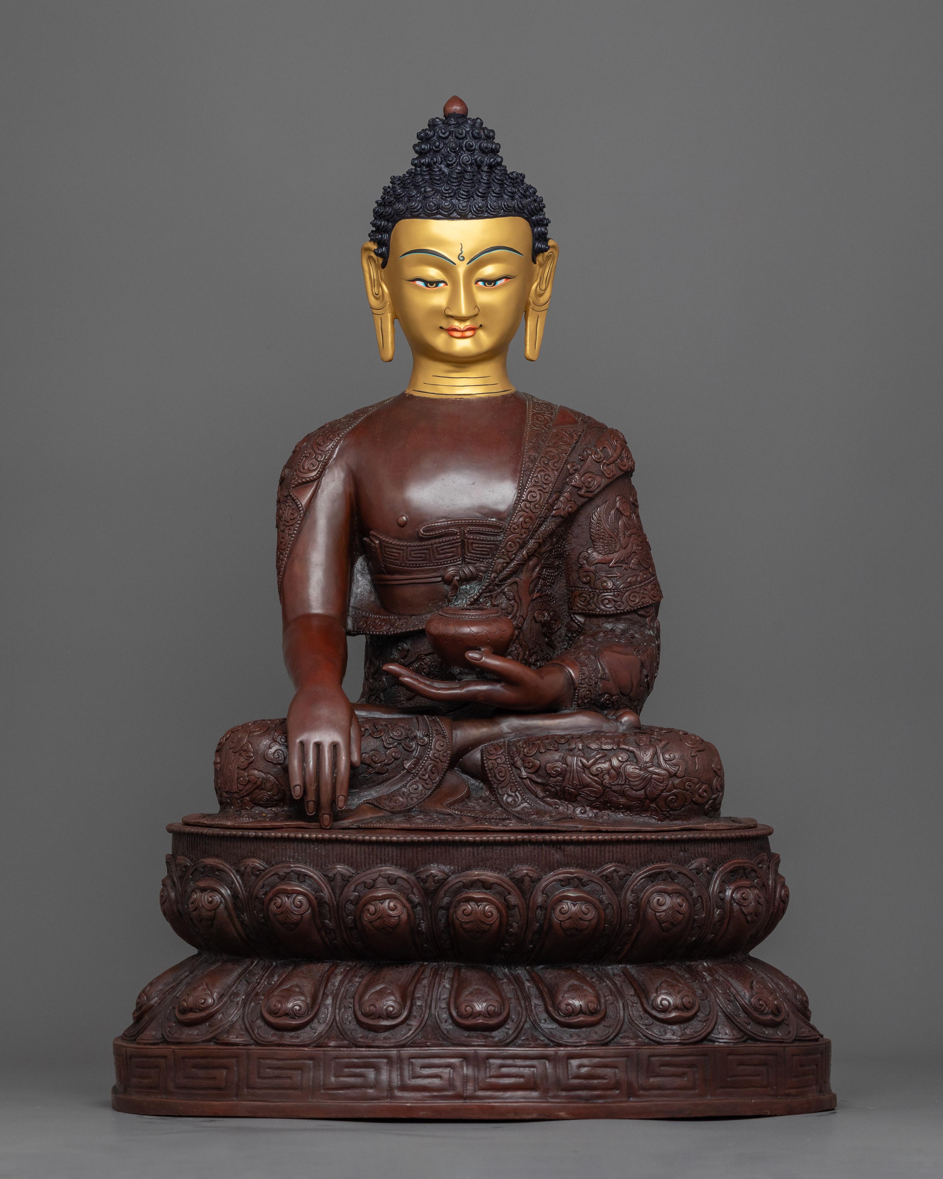 Statue of shakyamuni-buddha