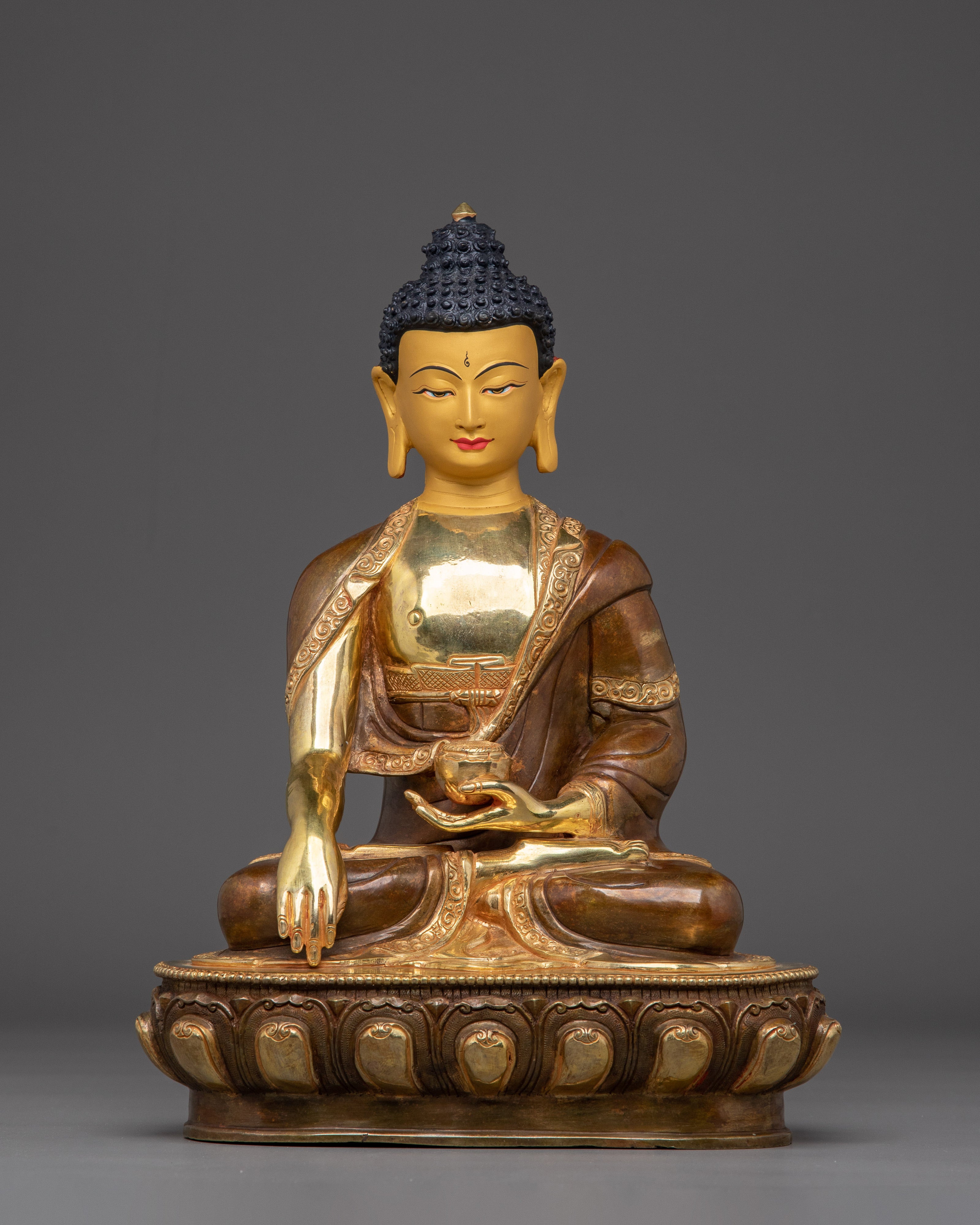 Shakyamuni Statue for Spiritual Serenity