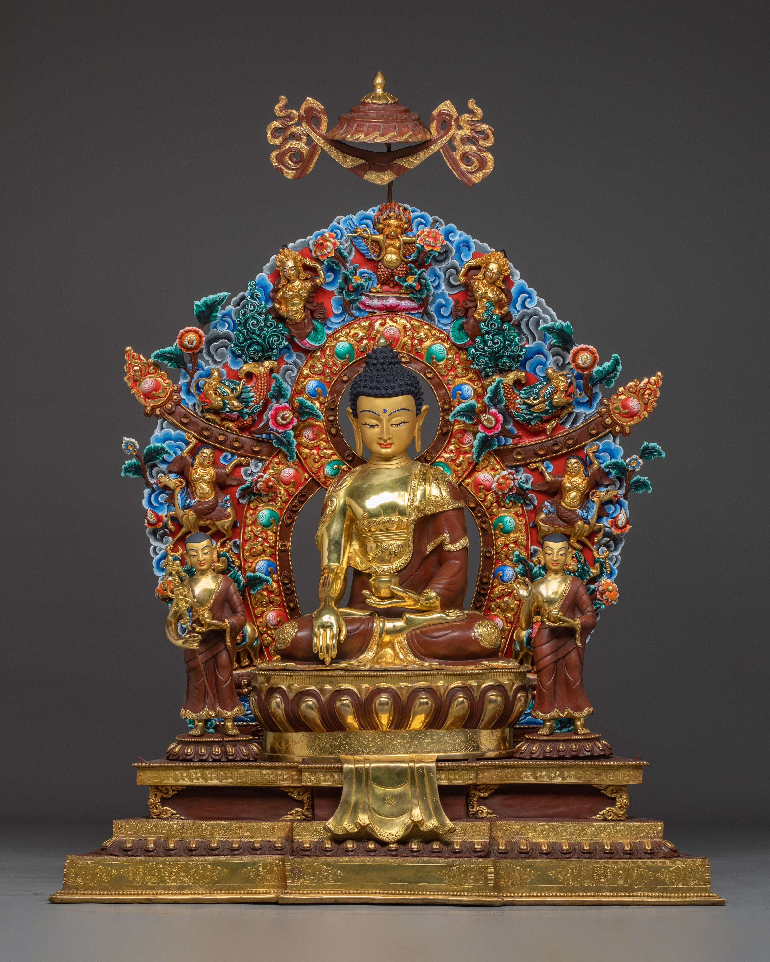 divine-shakyamuni-buddha-on-throne-statue