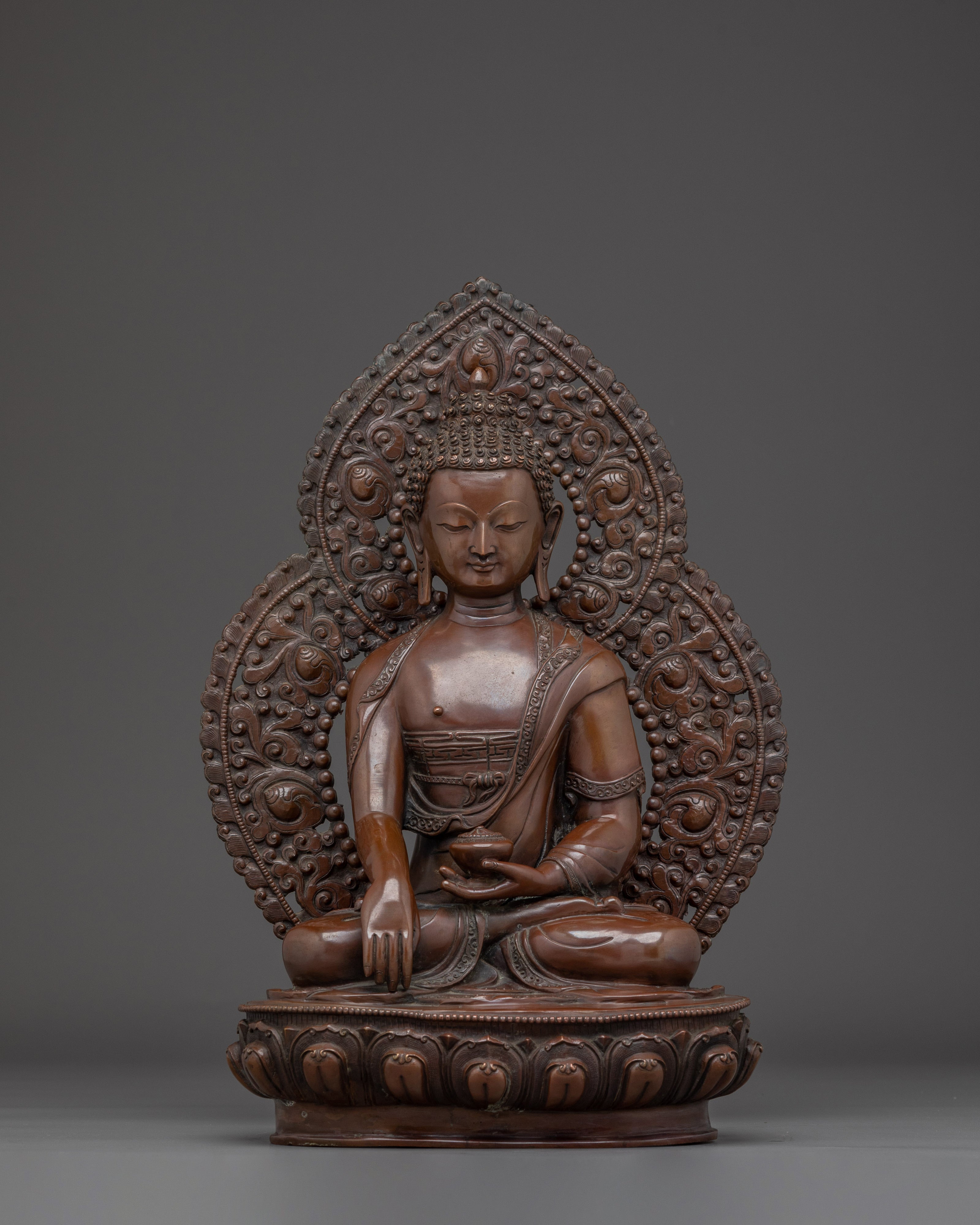 Shakyamuni Buddha statue with oxidized copper
