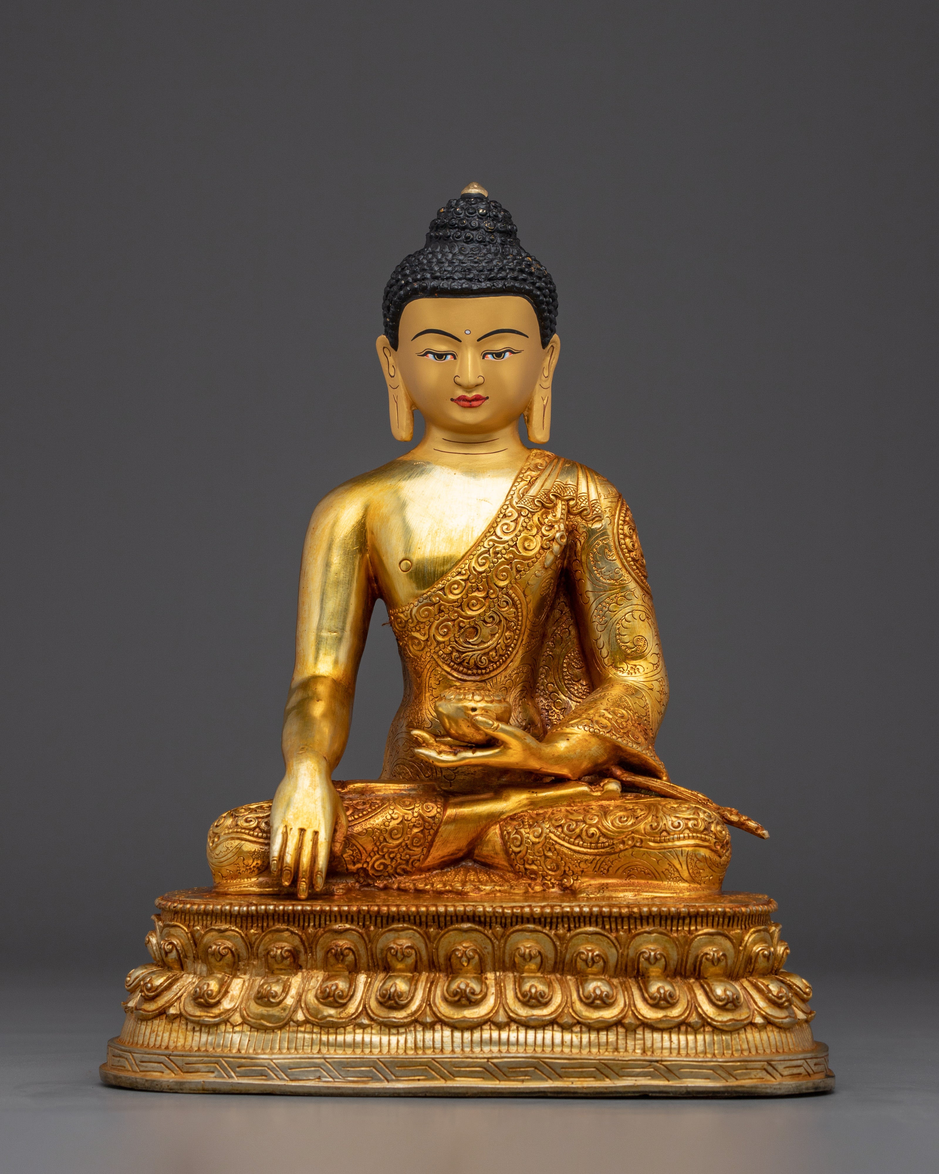 Shakyamuni buddha Statue: The Historical Buddha
