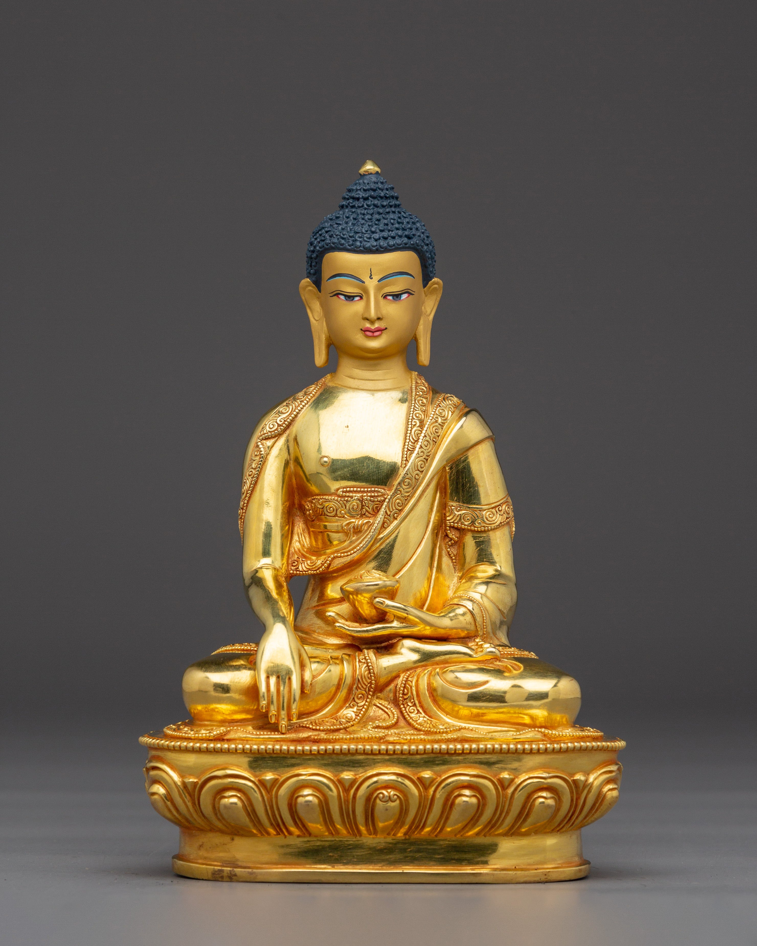 shakyamuni-buddha-historical-enlightened-one