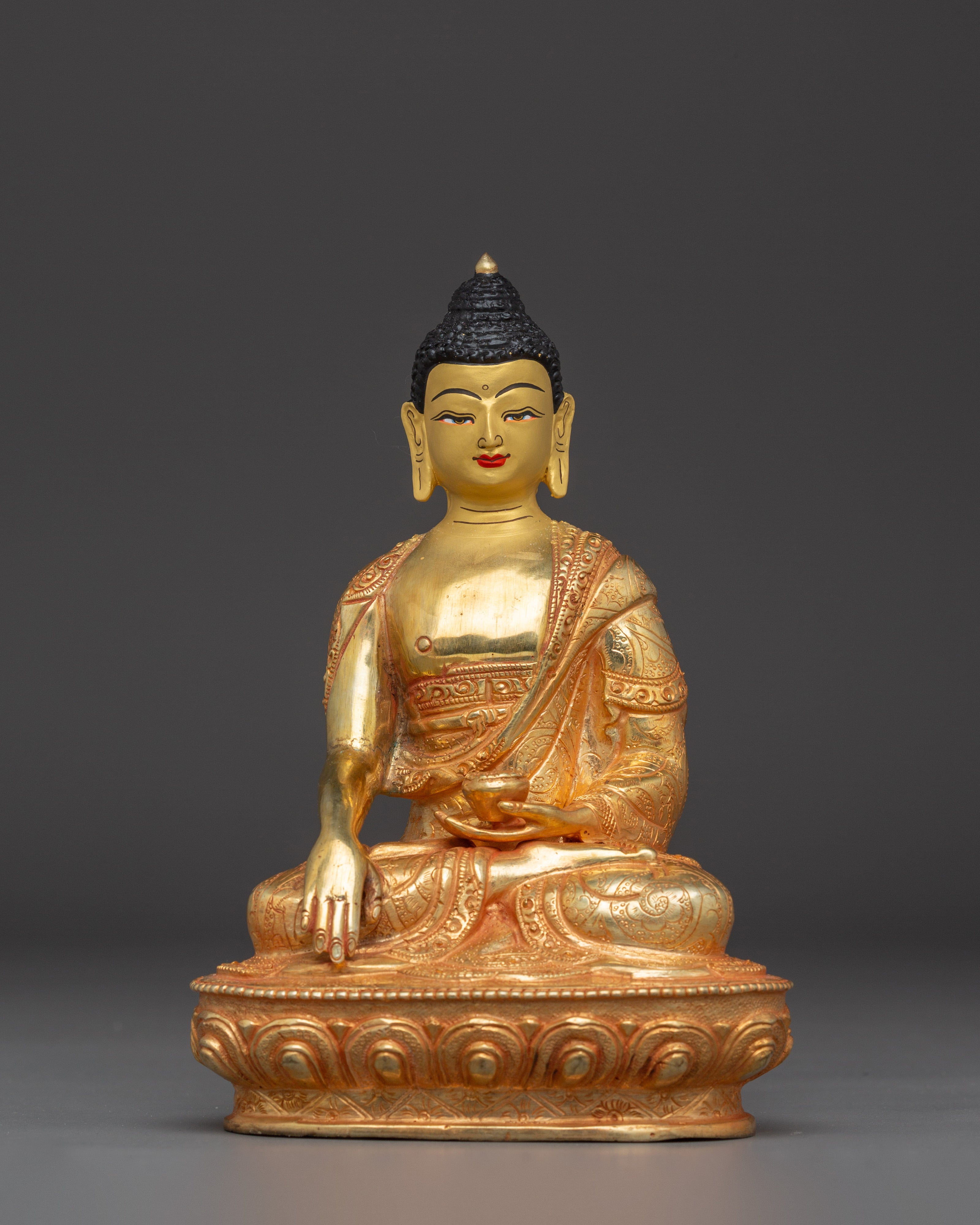 spiritual-statue-of-shakyamuni-buddha