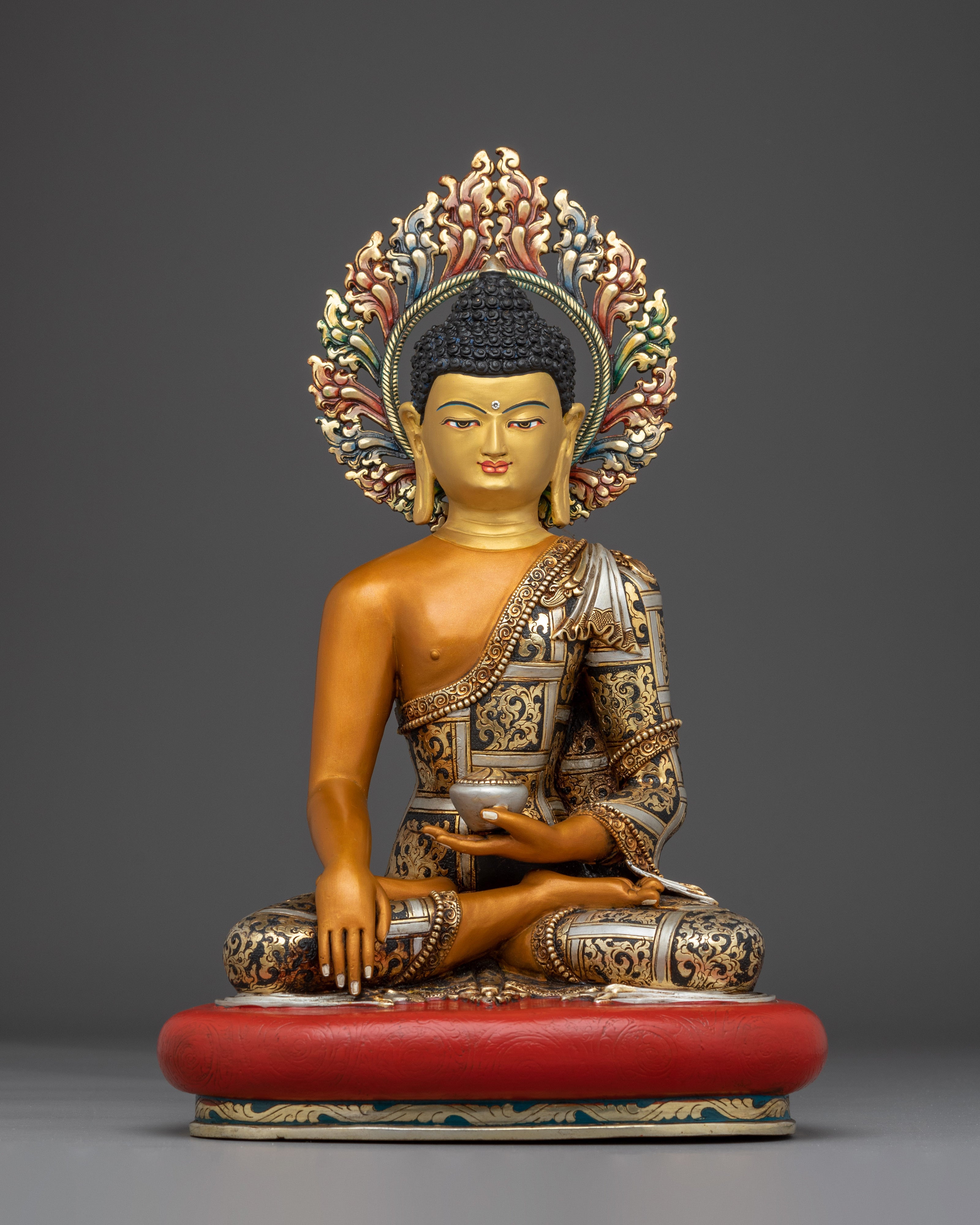 Golden Copper Shakyamuni Buddha statue for Meditation