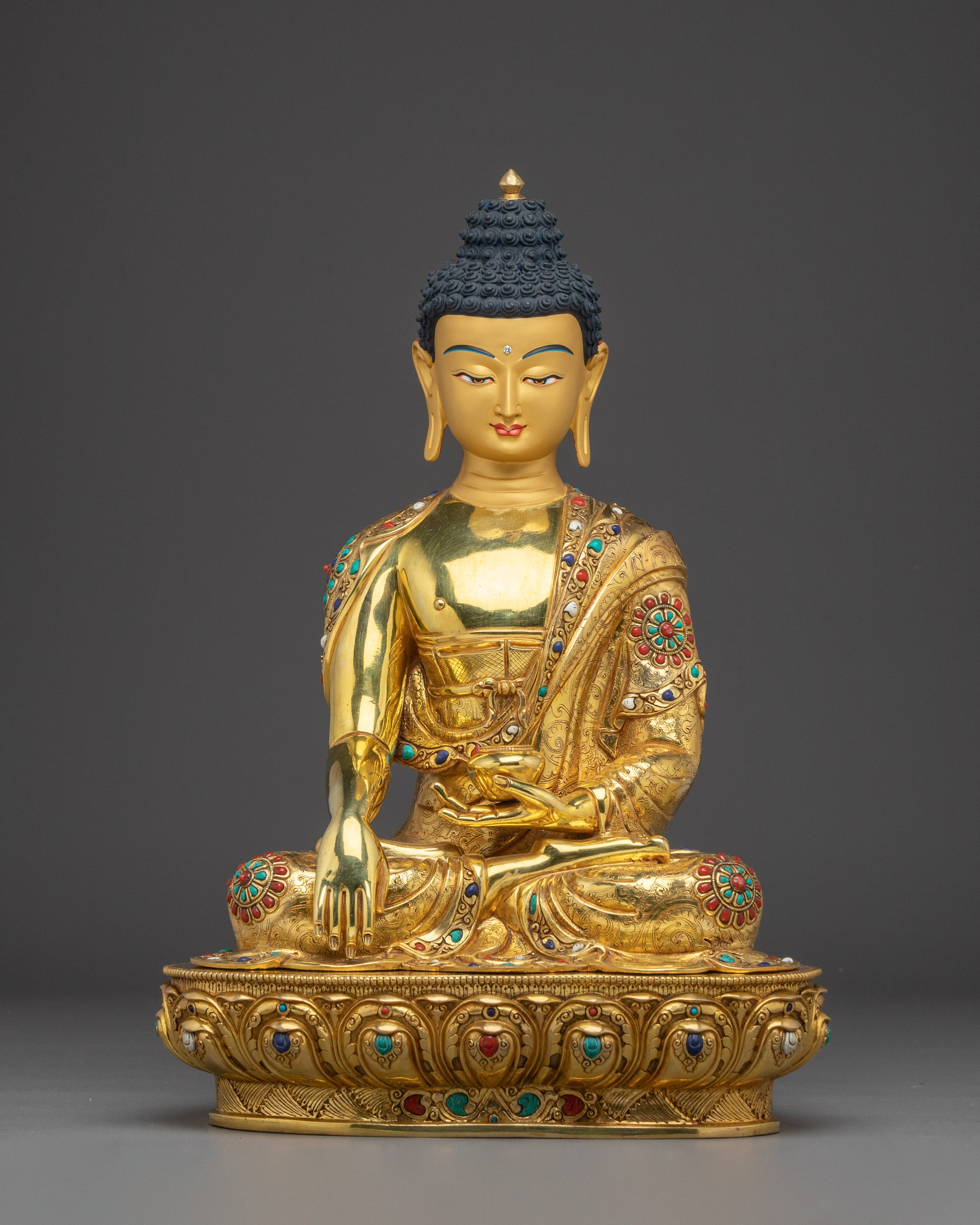 Shakyamuni buddha Statue: The Awakened One