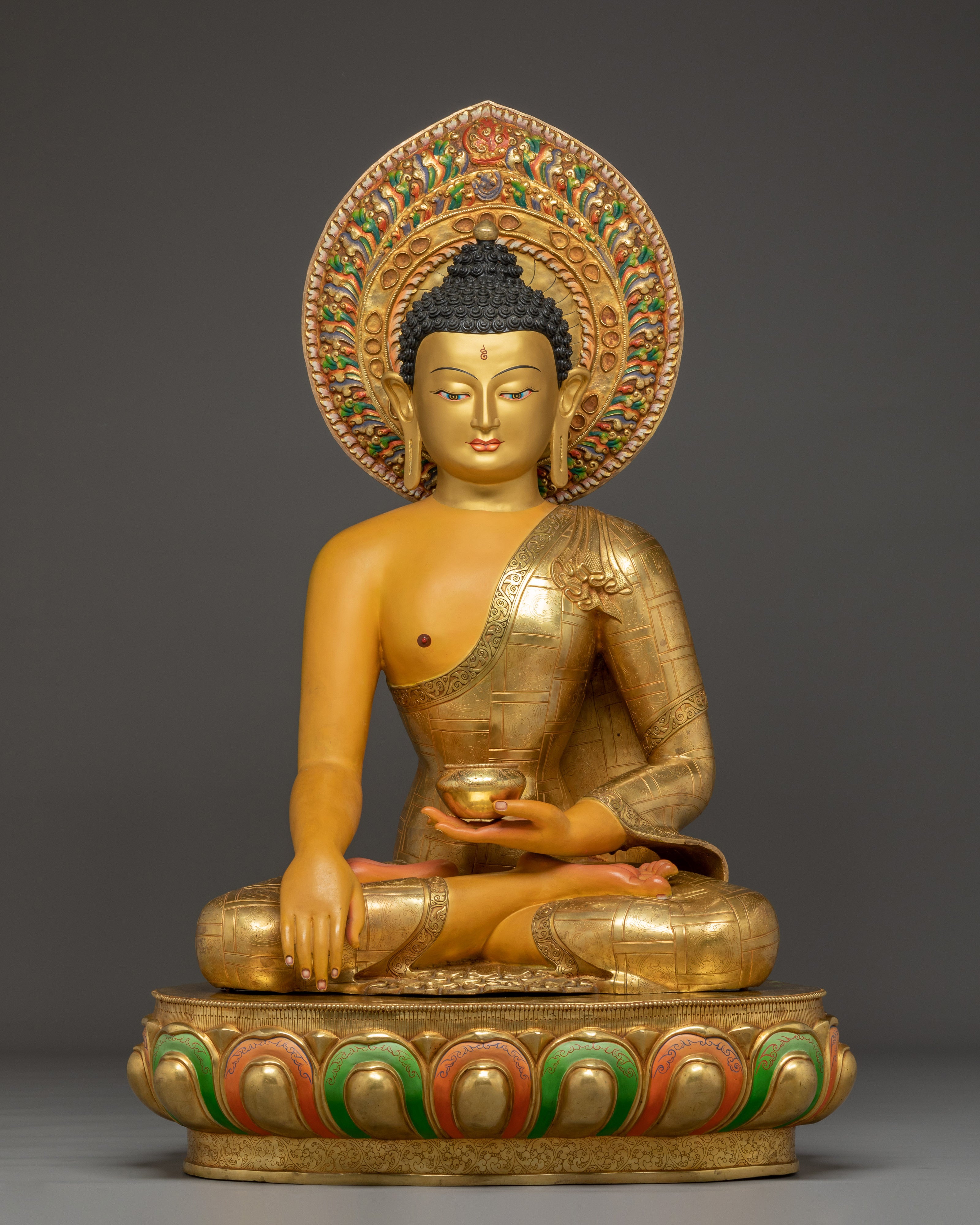 Enlightened Colourful Shakyamuni Buddha Sculpture