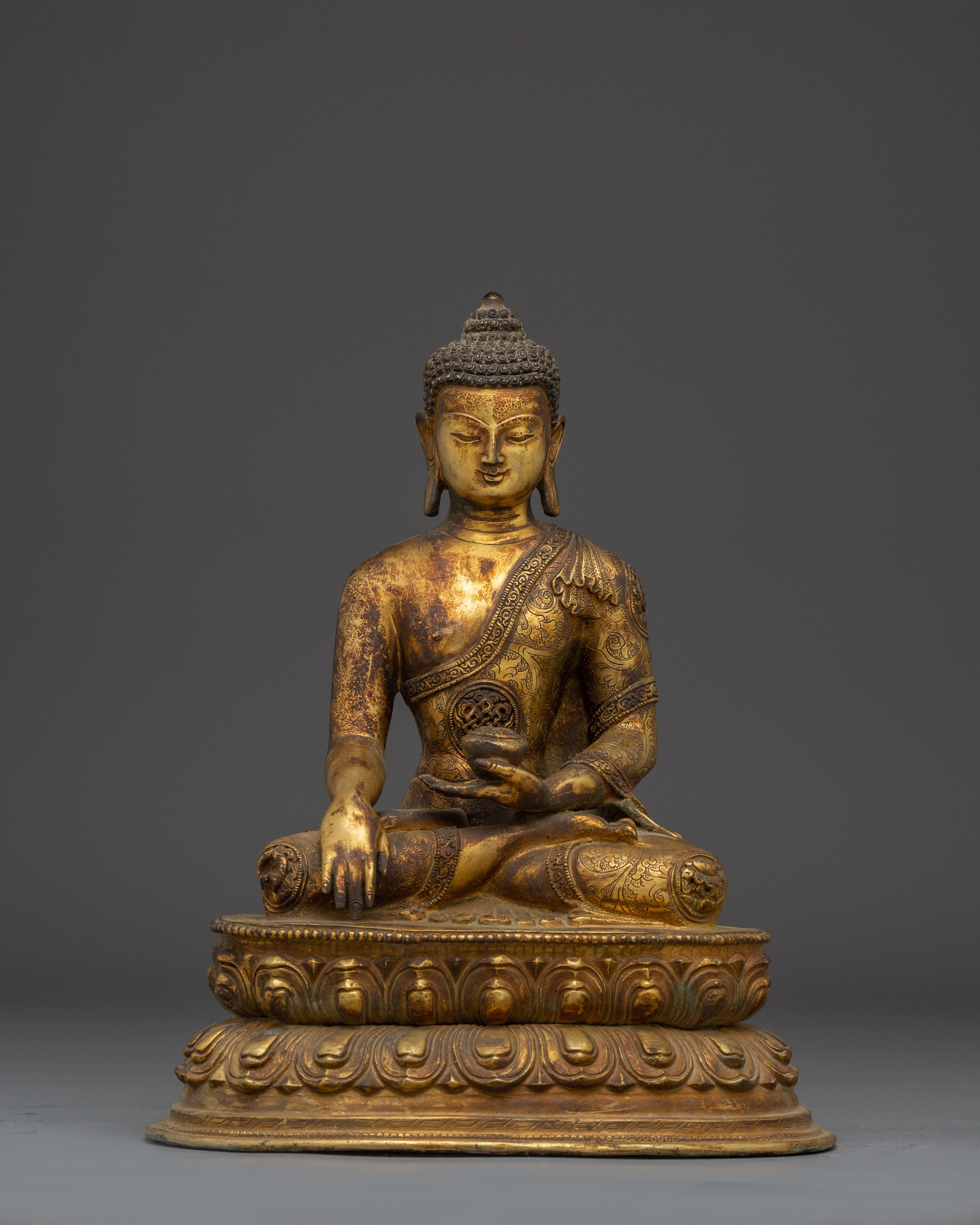 traditional-icon-shakyamuni-buddha