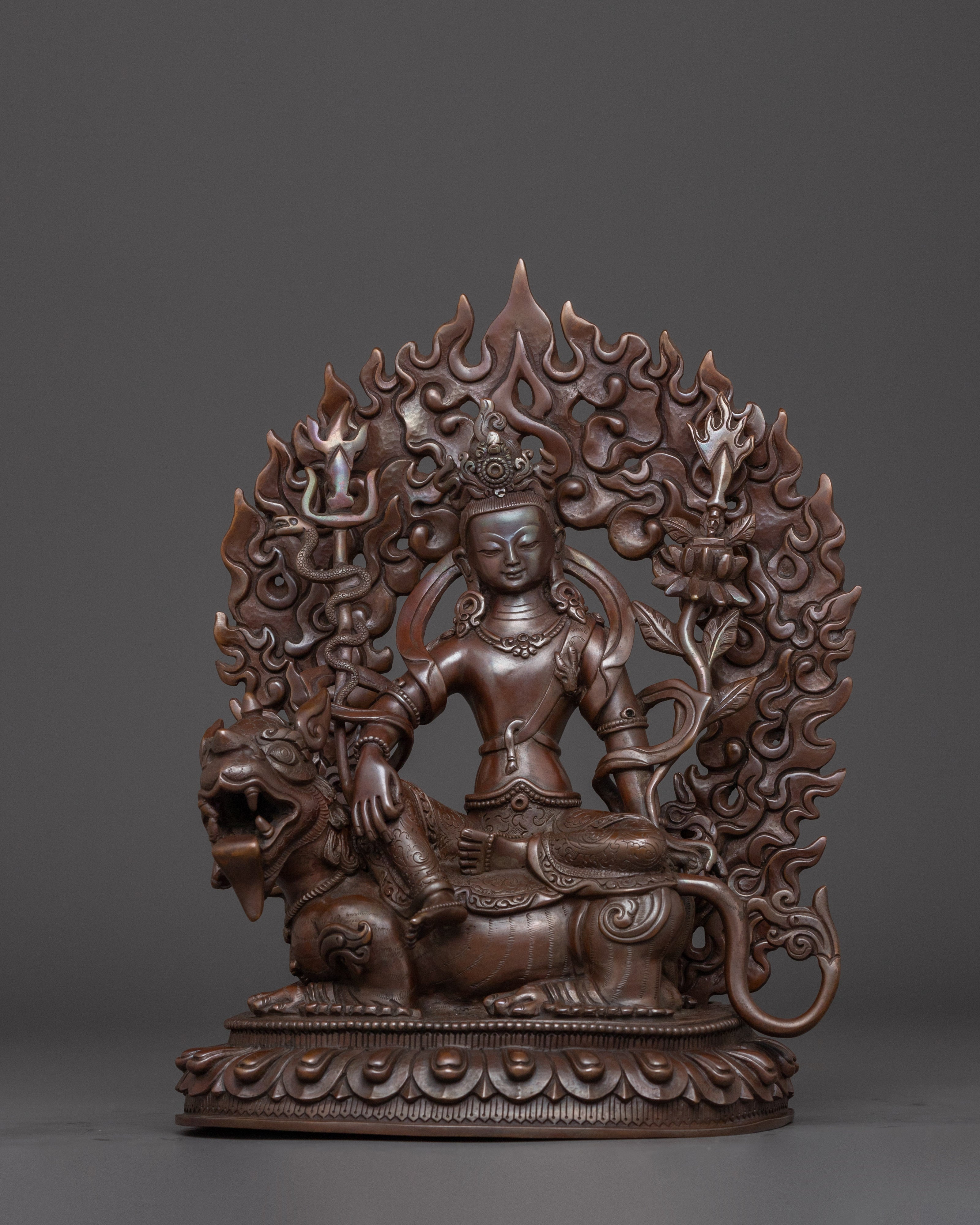 handcrafted-tibetan-art-of-simhanada-avalokiteshvara