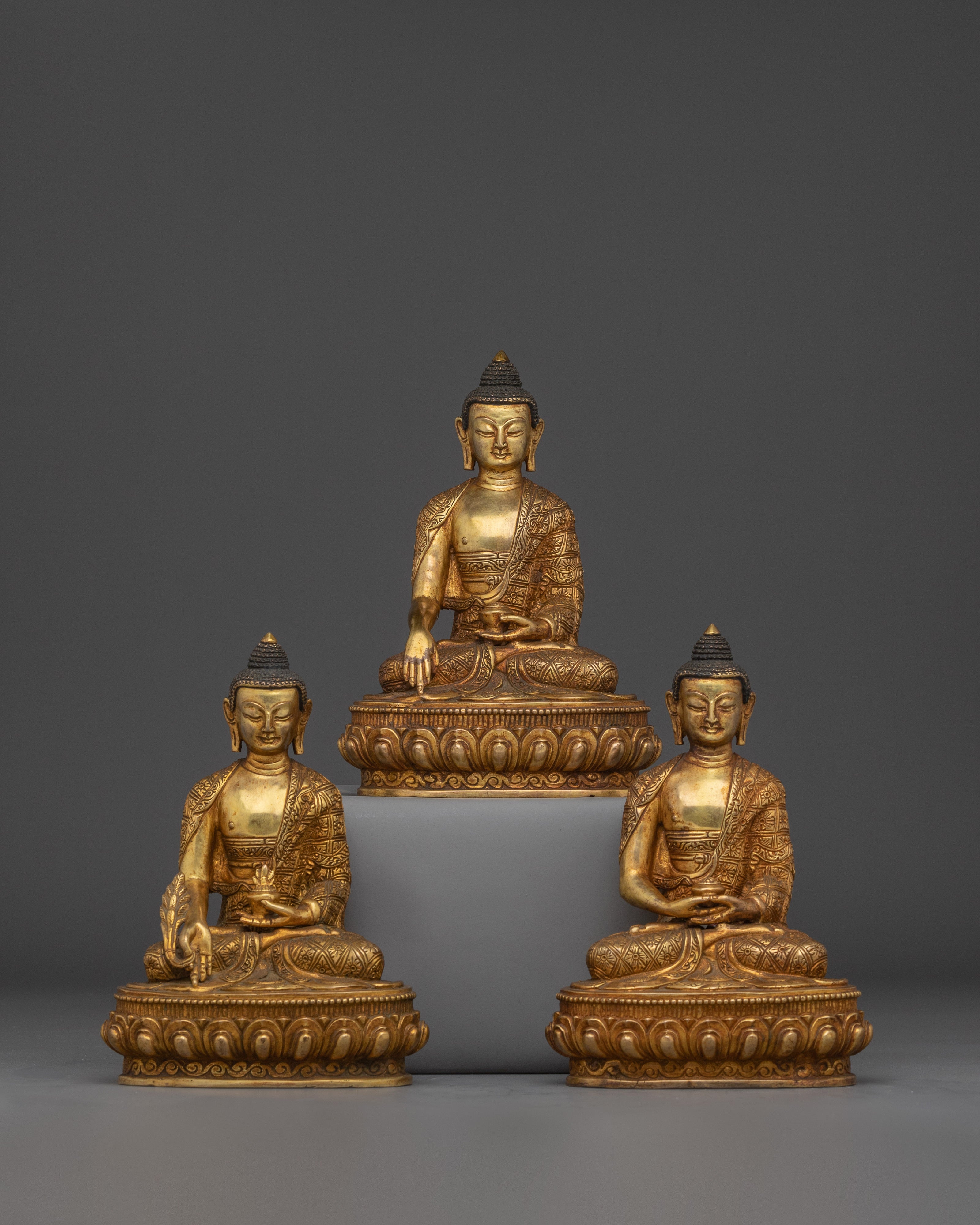 golden-buddha-trinity-statue-set