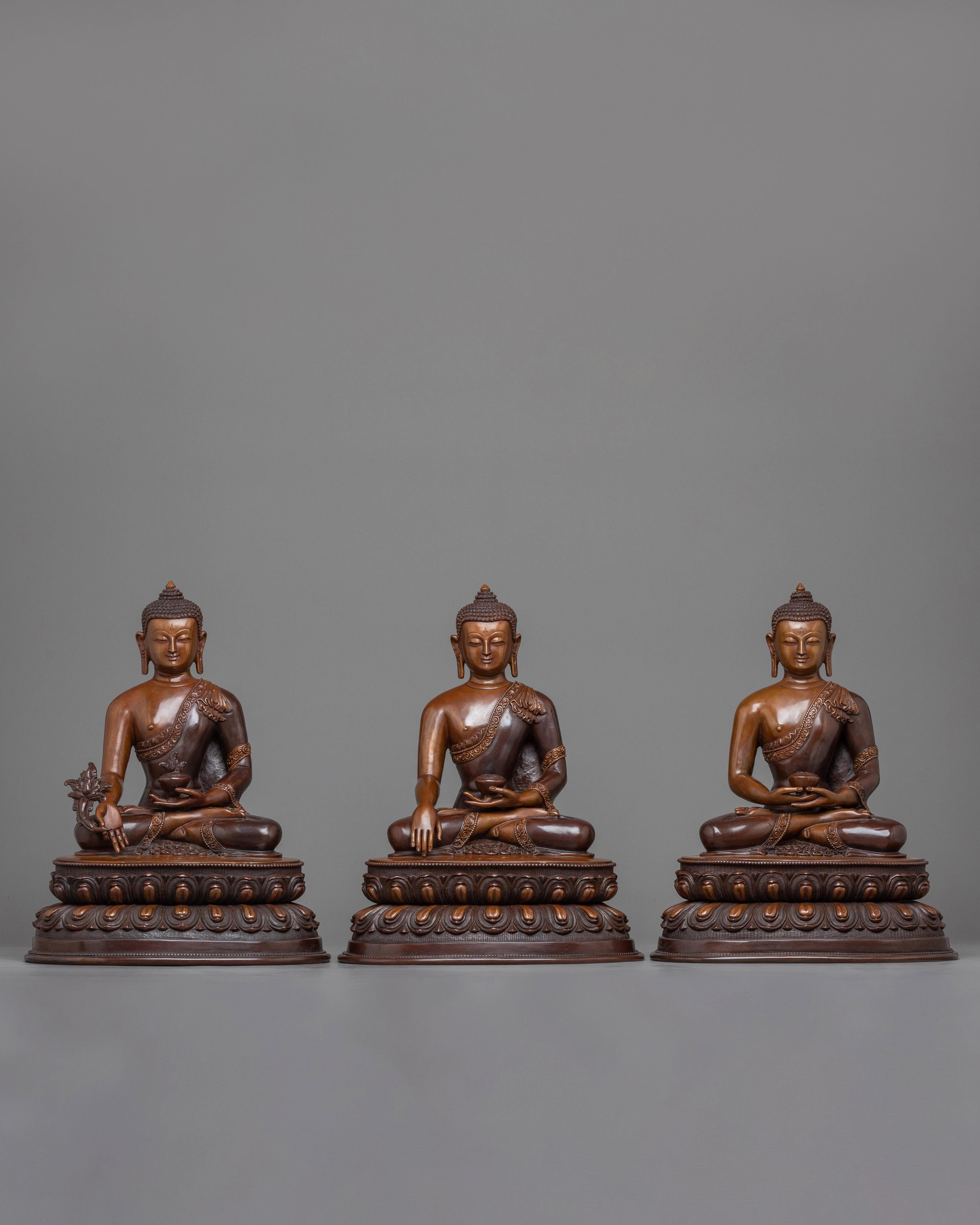 Statue set of three buddha