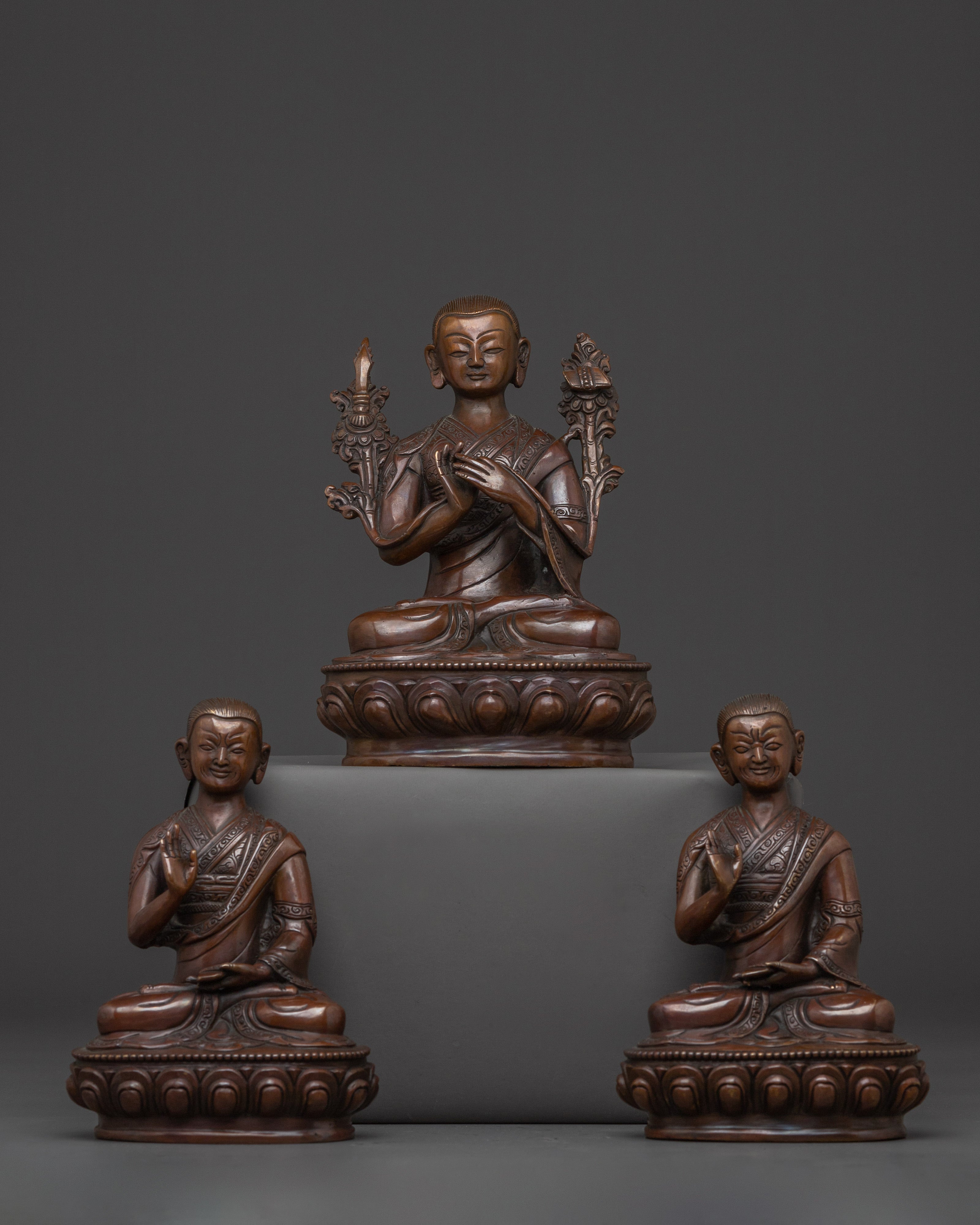 oxidized-tshongkhapa-statue-set