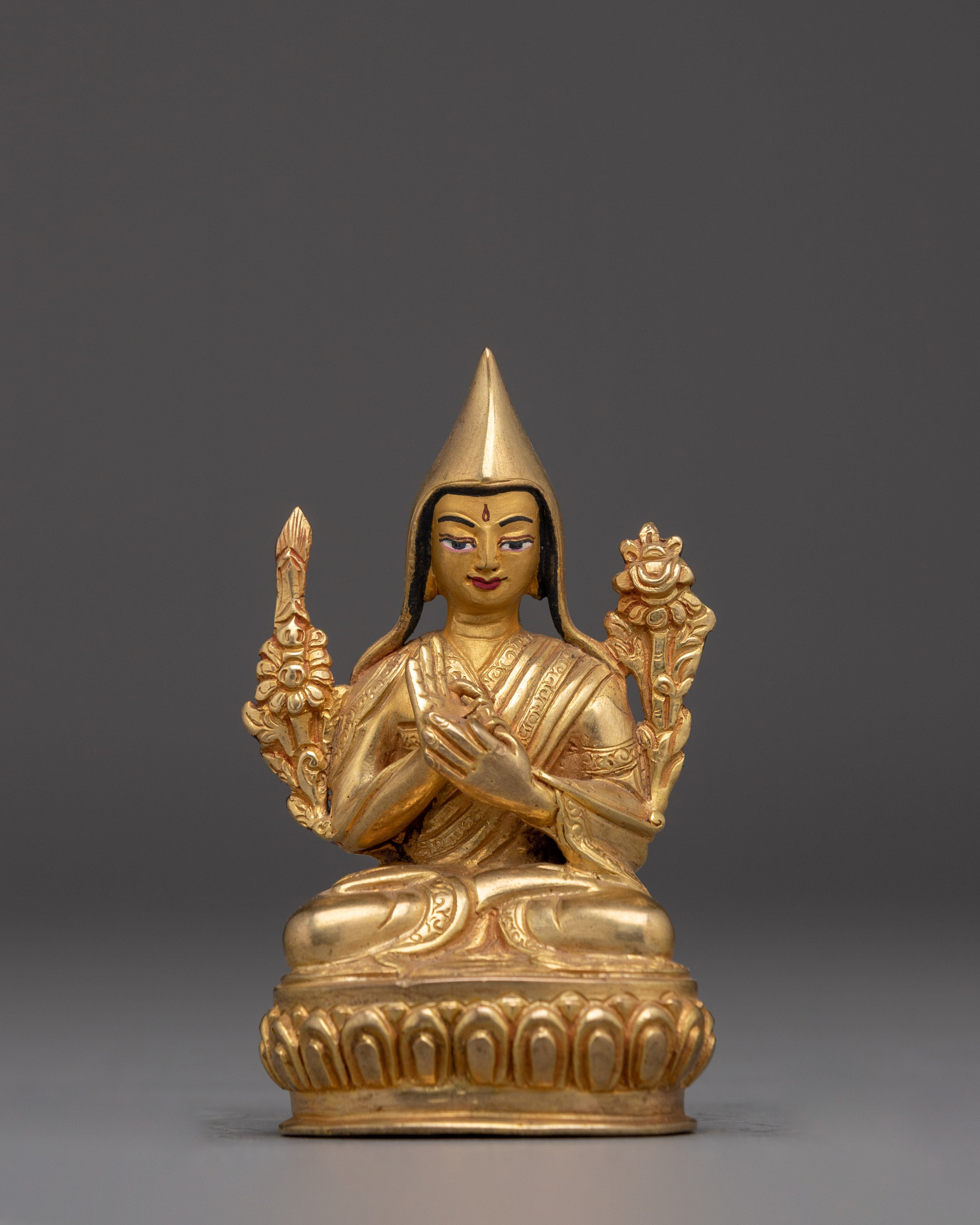 gelug-tradition-teacher-tsongkhapa