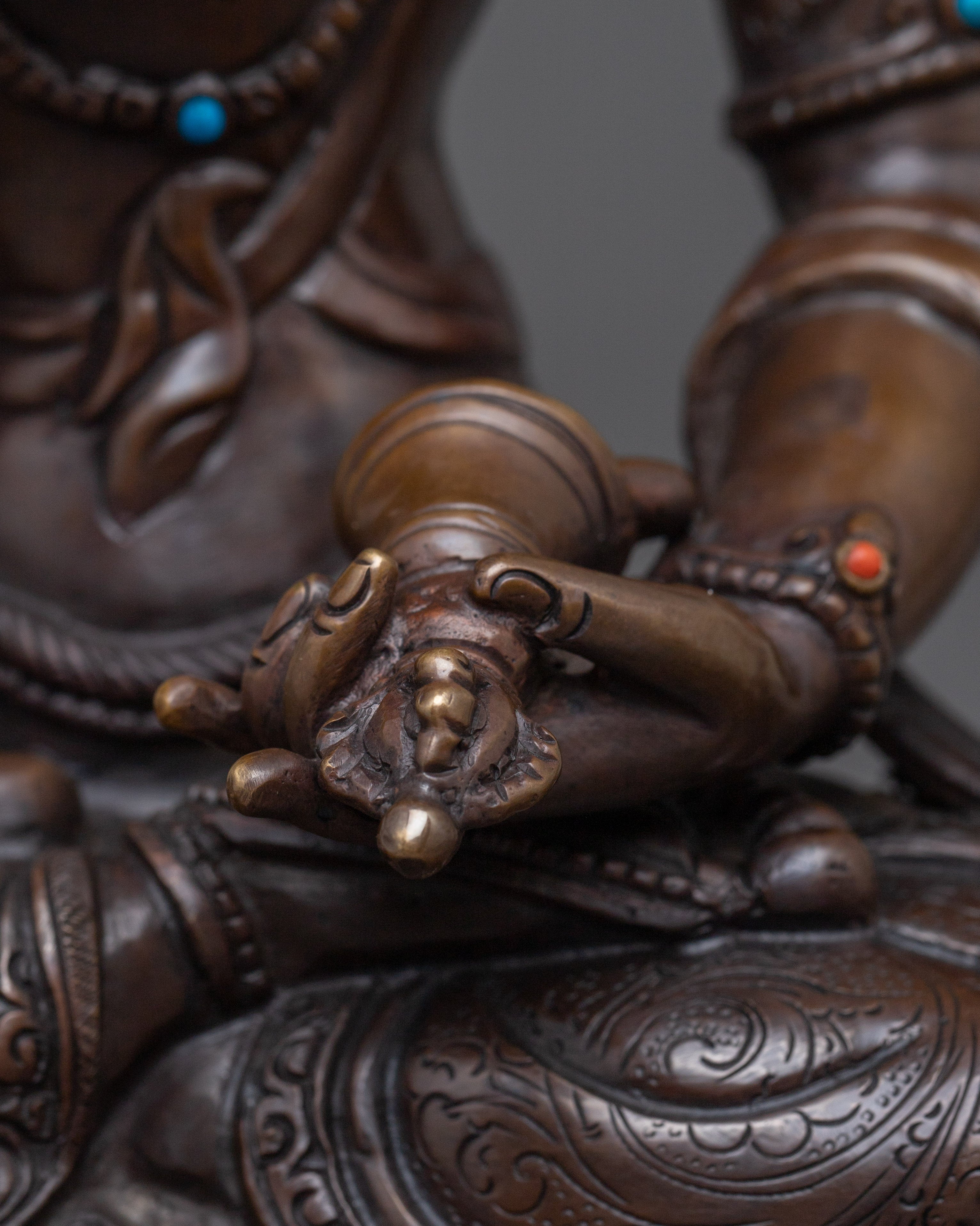 Enlightened Energy of Vajrasattva | Buddhist Deity of Purification