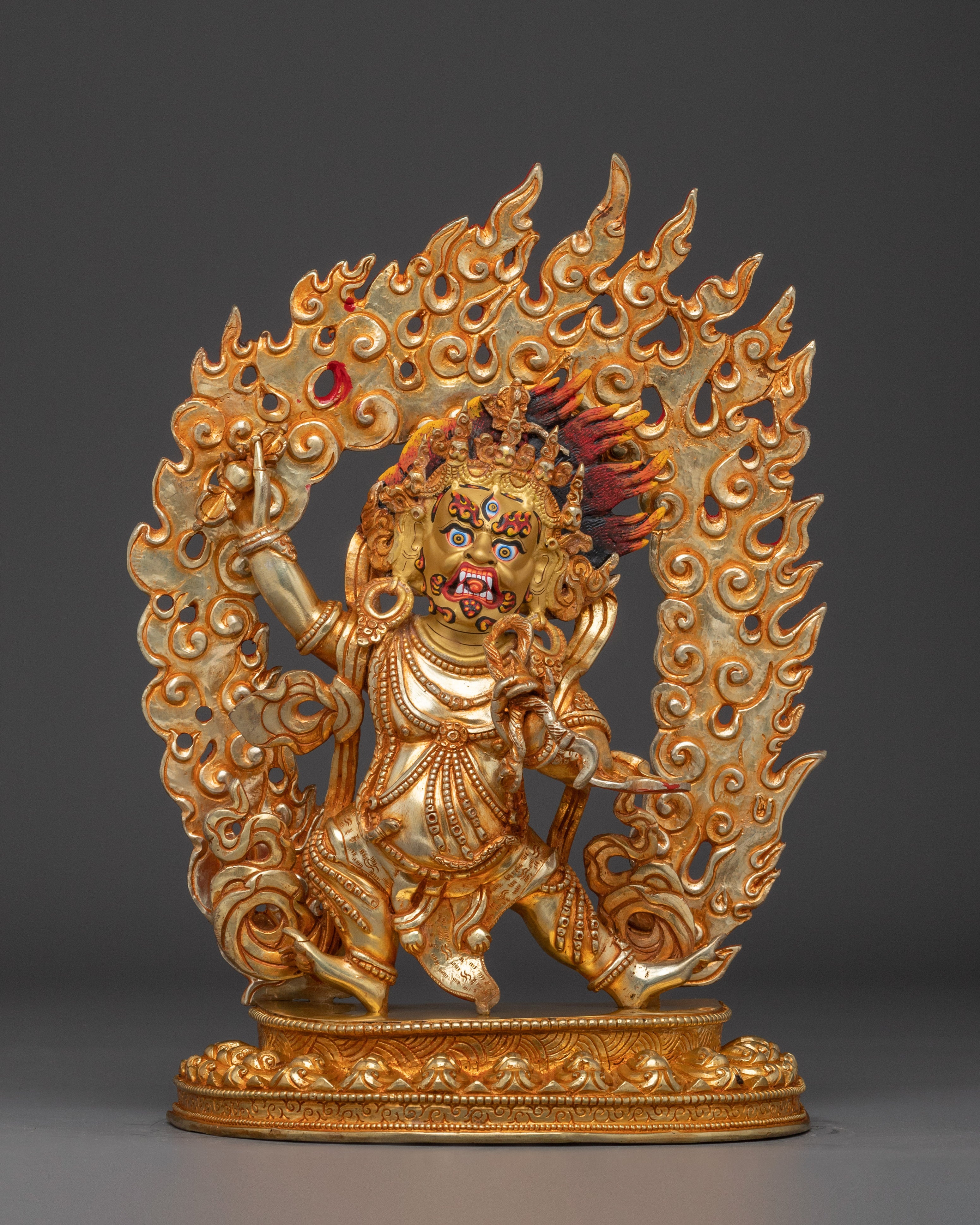 vajrapani-electric-gold-statue