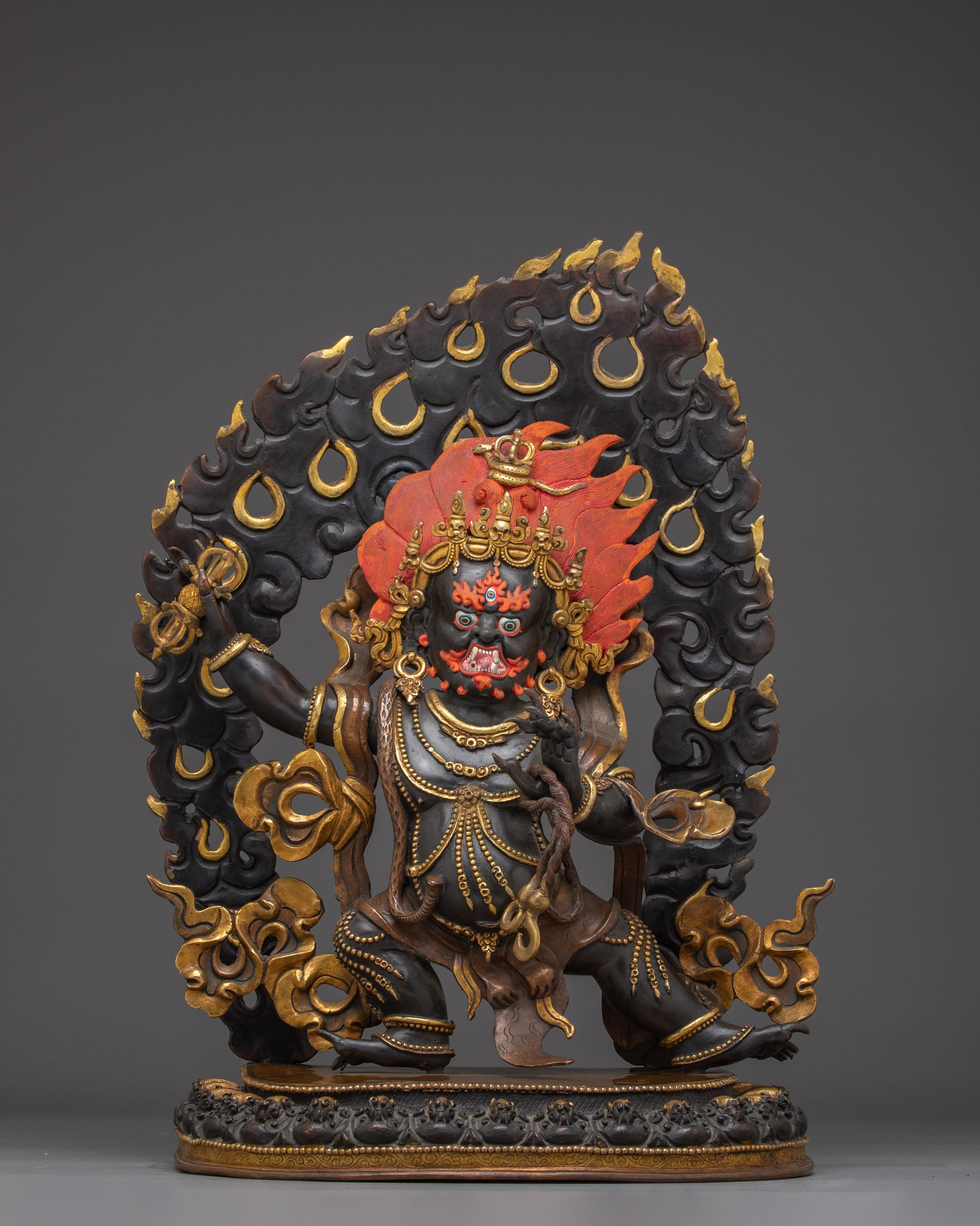 guardian-of-the-dharma-vajrapani