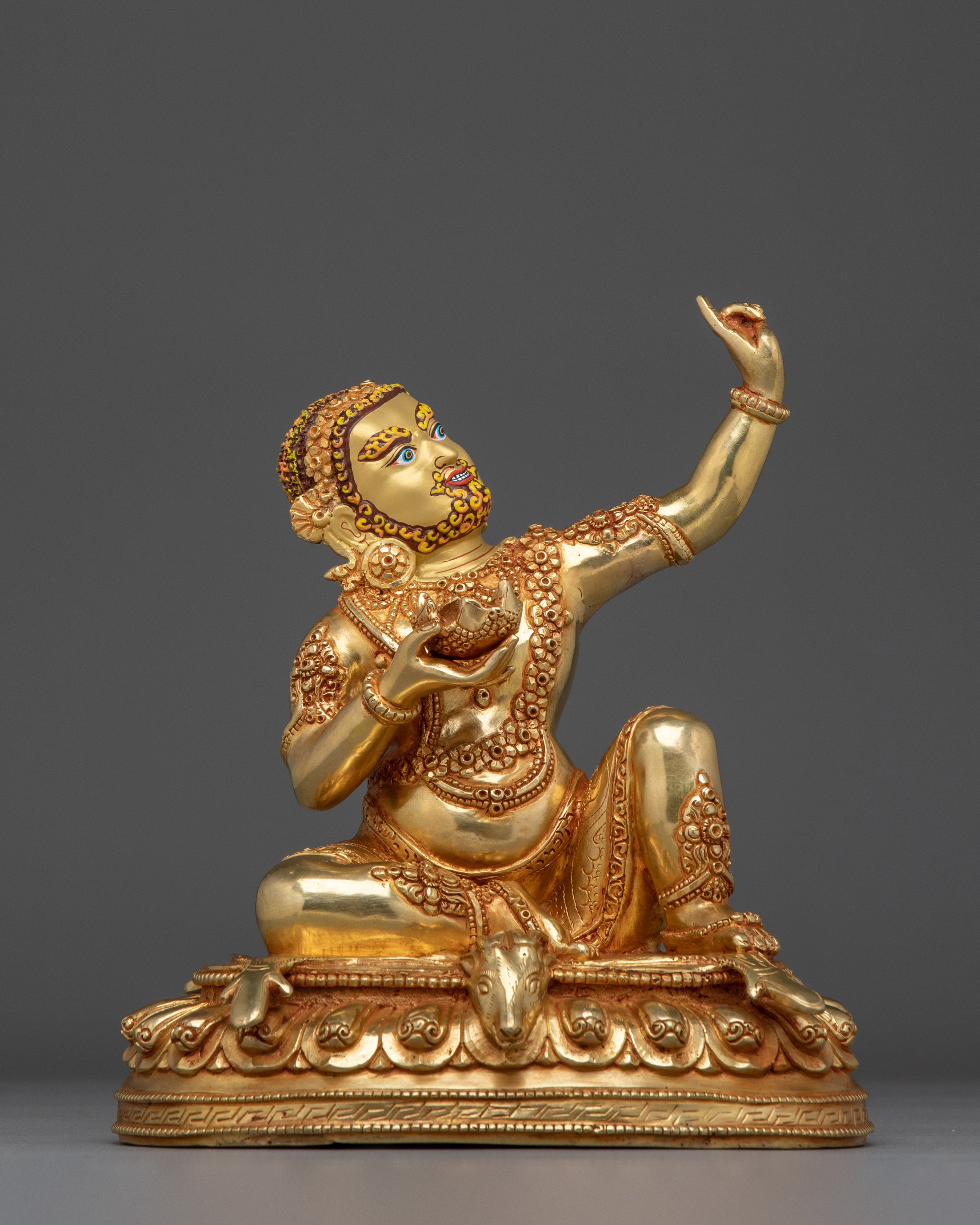 yogi-practitioner-virupa-statue