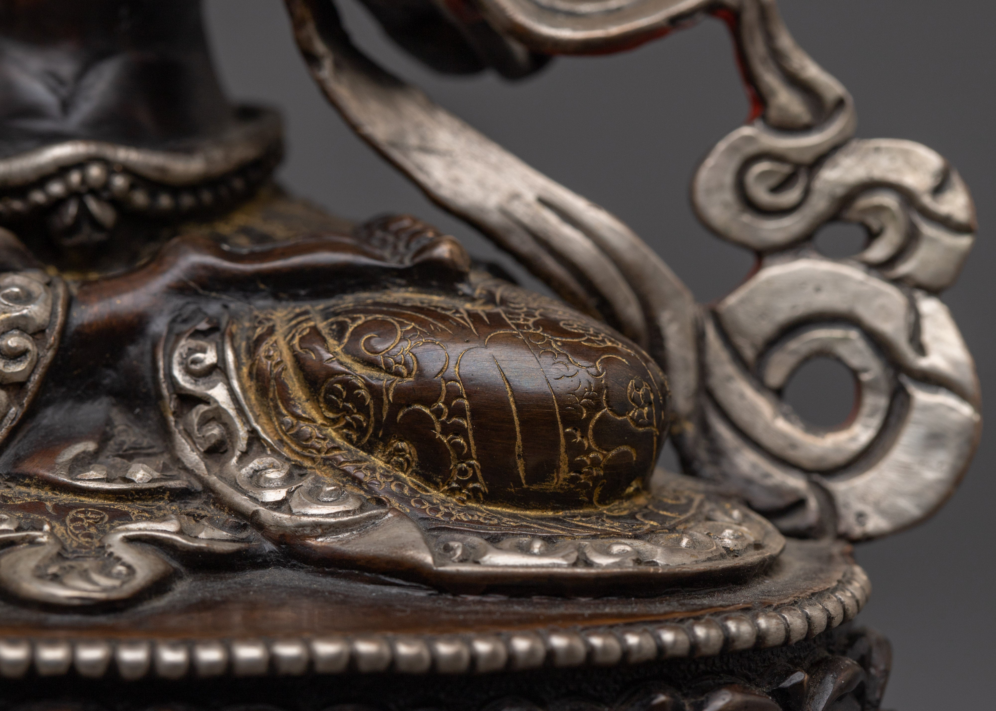 White Tara With Throne | Tibetan Deity