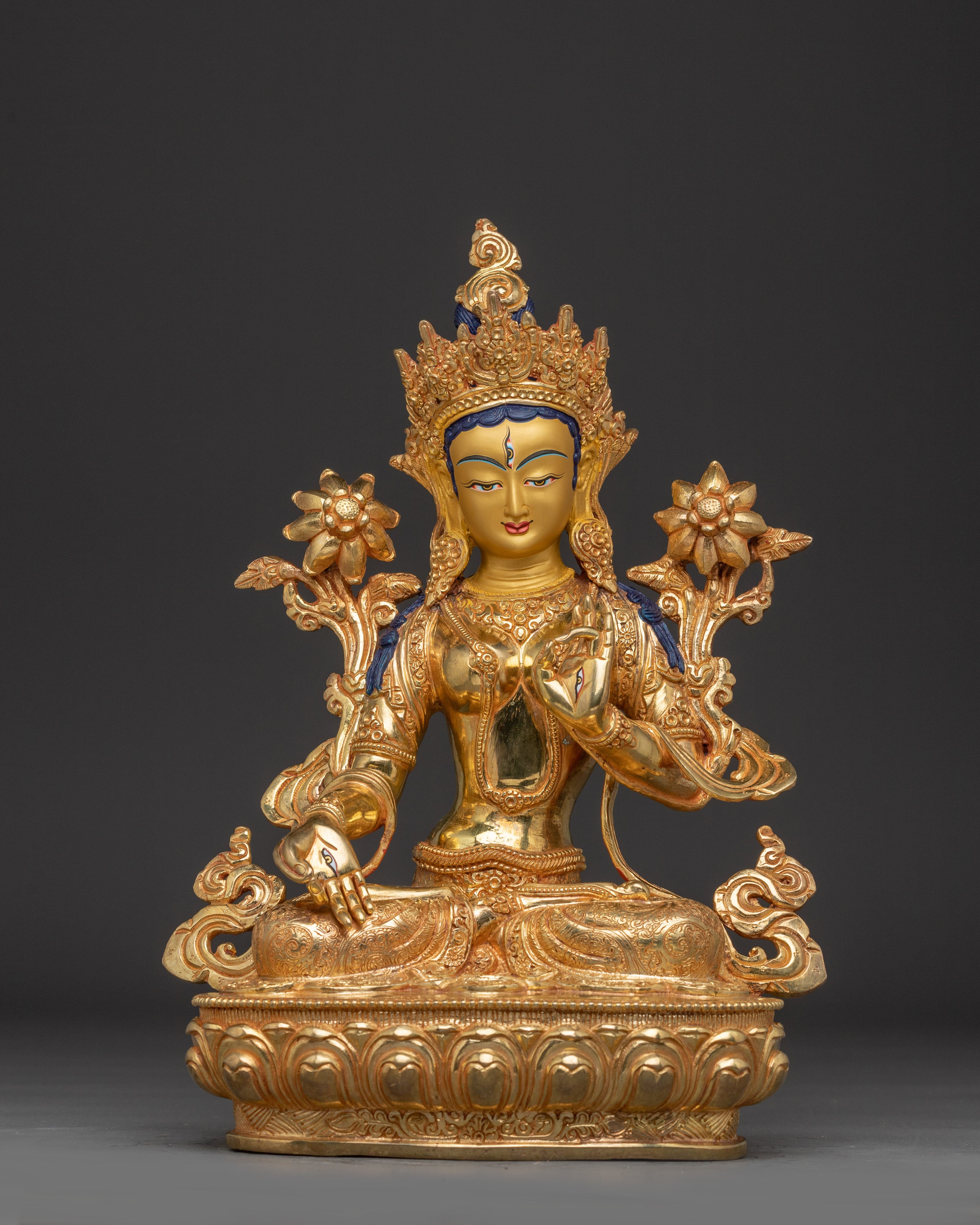 Serene White Tara Sculpture For Meditation