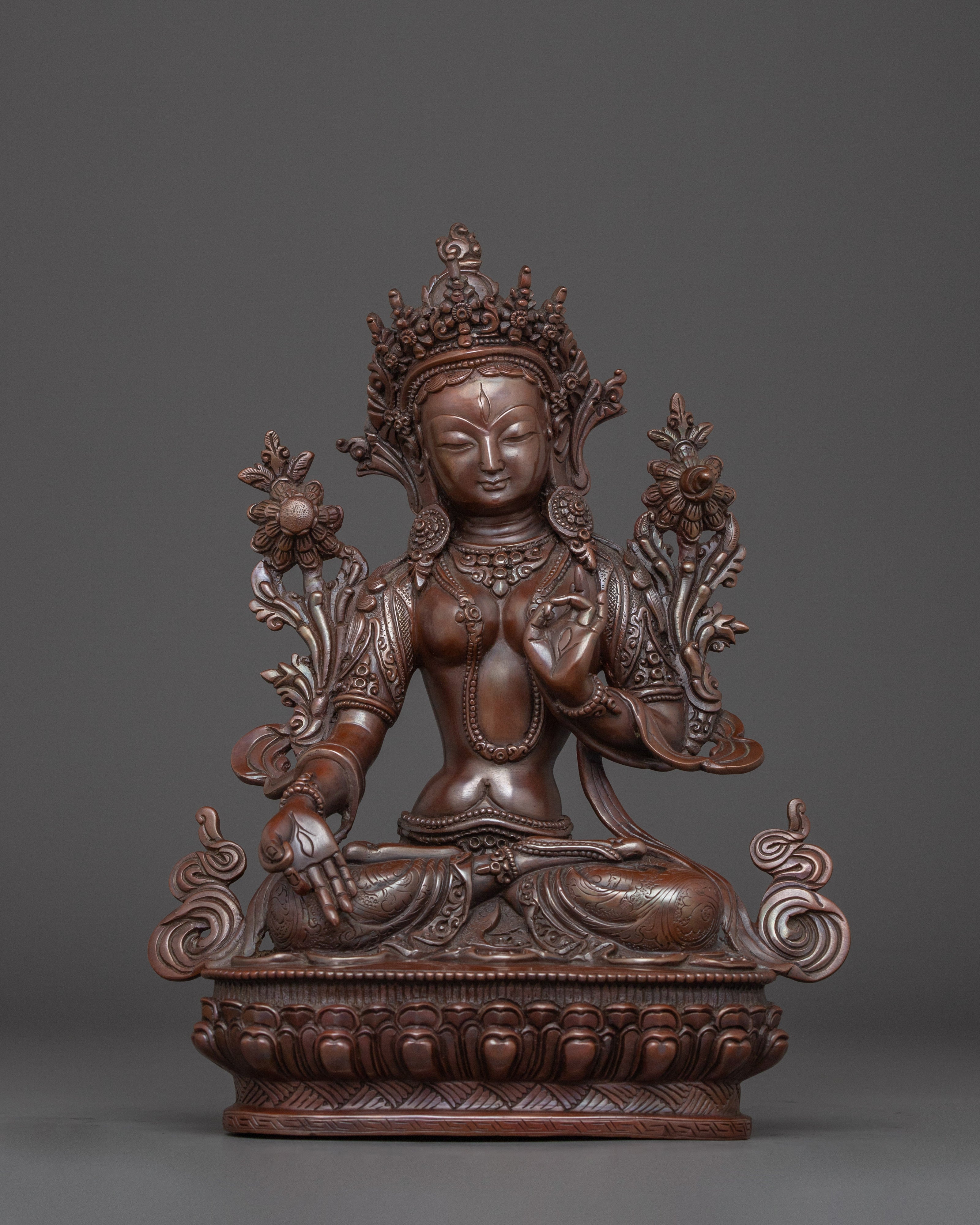 seven-eyed-healing-deity-white-tara