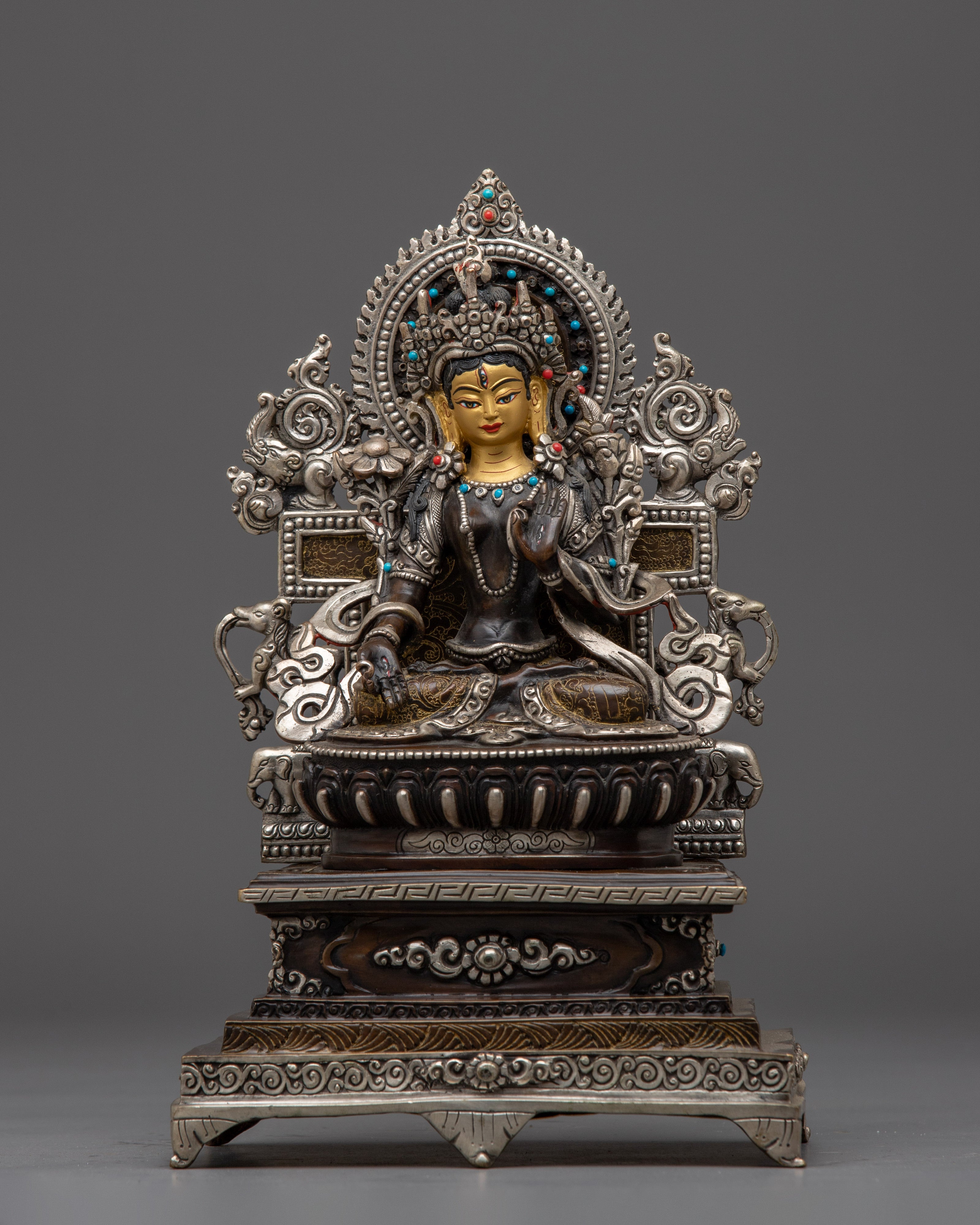 white-tara-with-throne