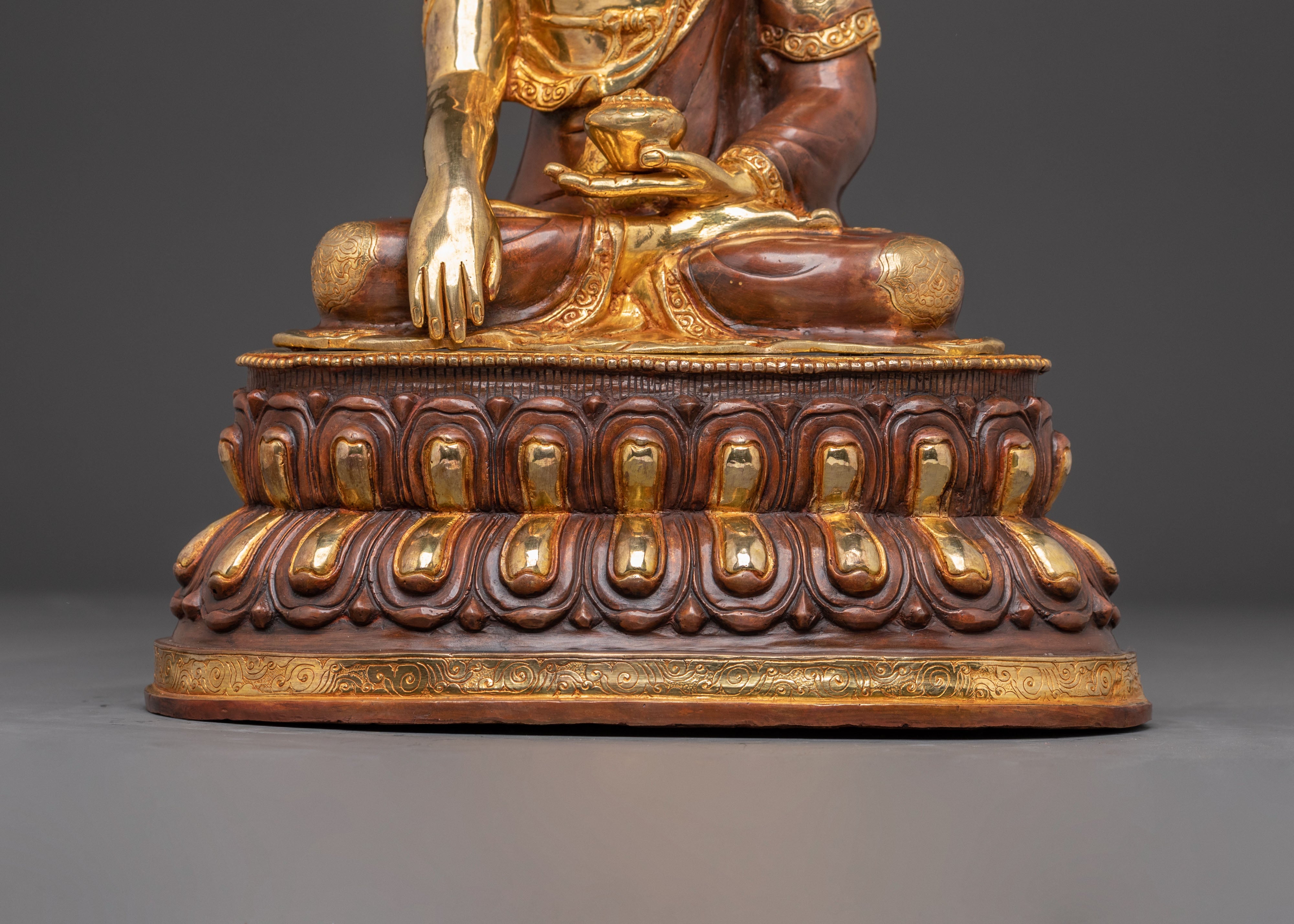 Golden Sculpture of Buddha Shakyamuni | The Awakened One