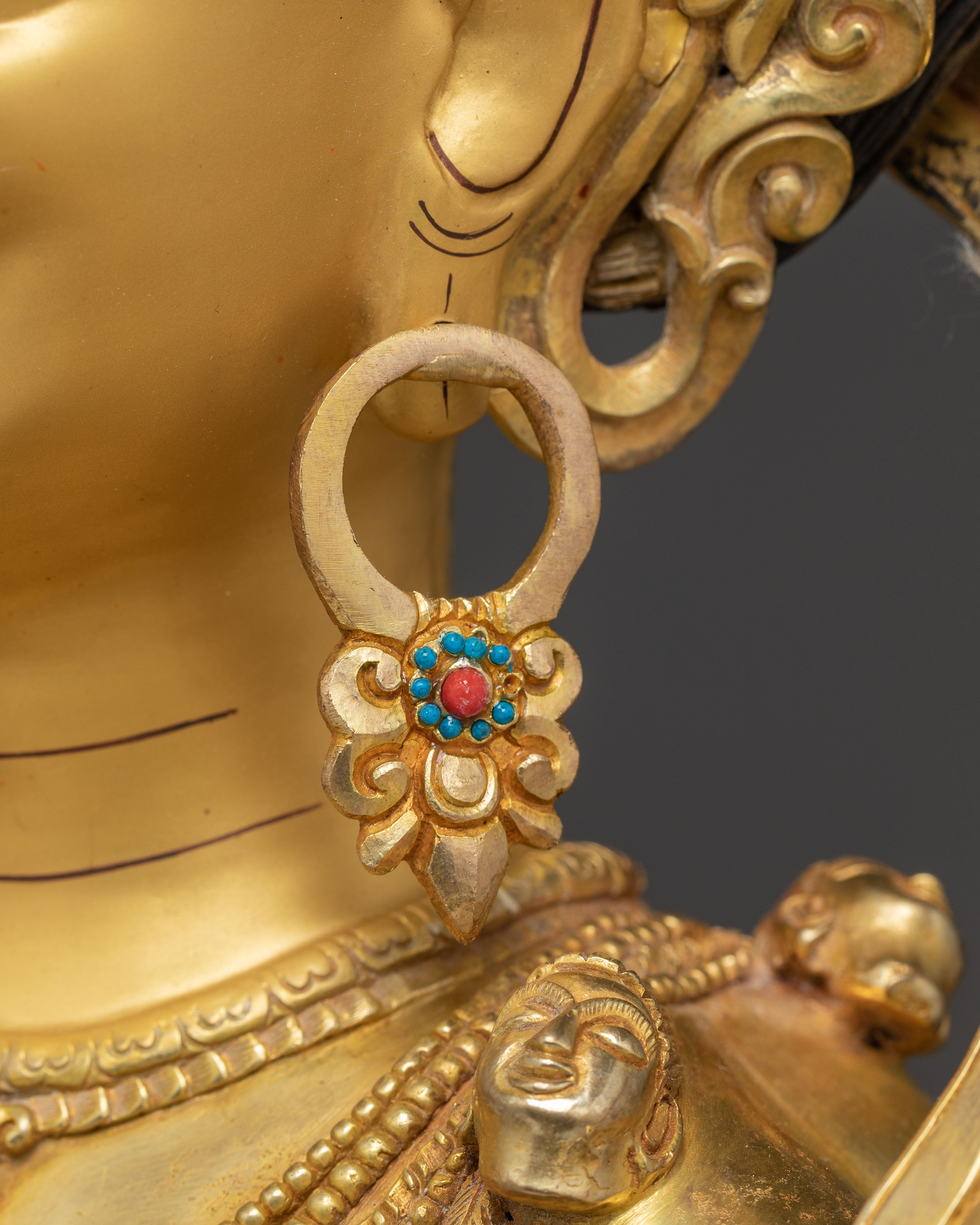 Kurukulla Sculpture: The Goddess of Attraction | Powerful Vajrayana Deity