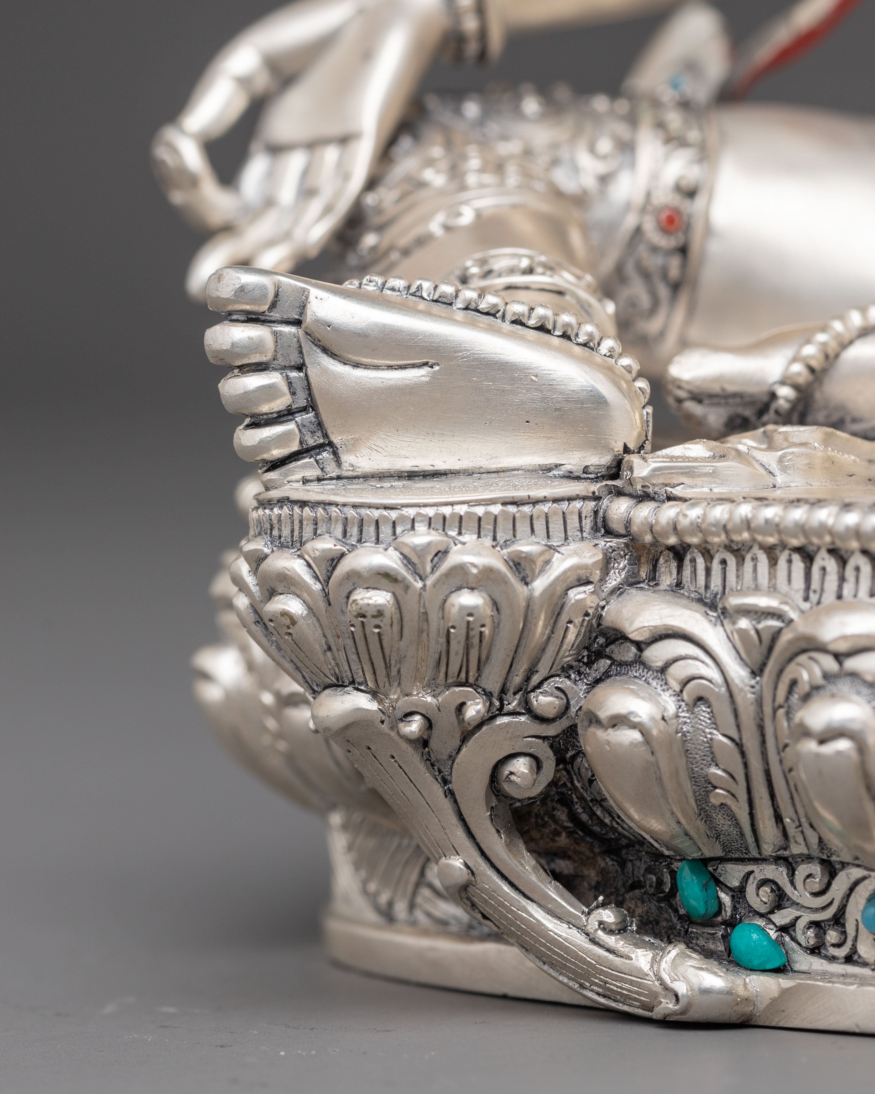 Green Tara Figurine: Symbol of Compassion | Goddess of Protection